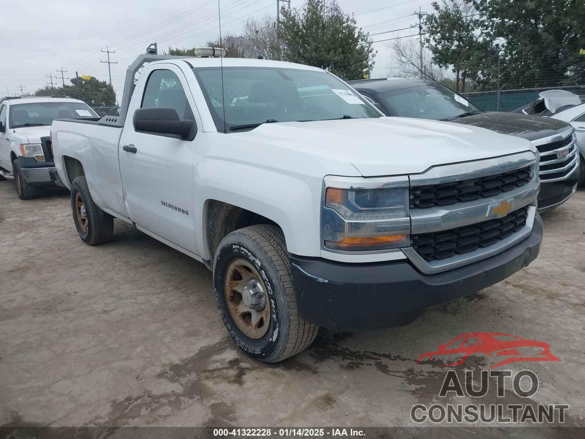 CHEVROLET SILVERADO 1500 2017 - 1GCNCNEC2HZ214394