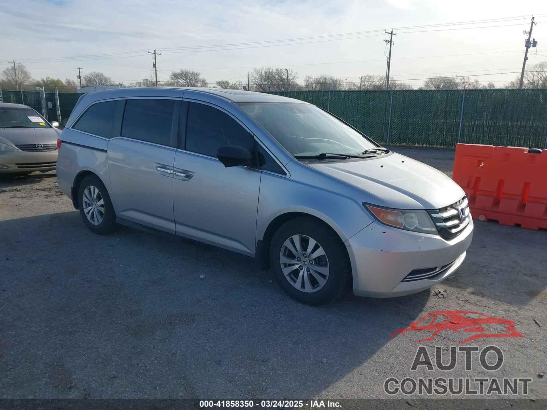 HONDA ODYSSEY 2015 - 5FNRL5H61FB011409