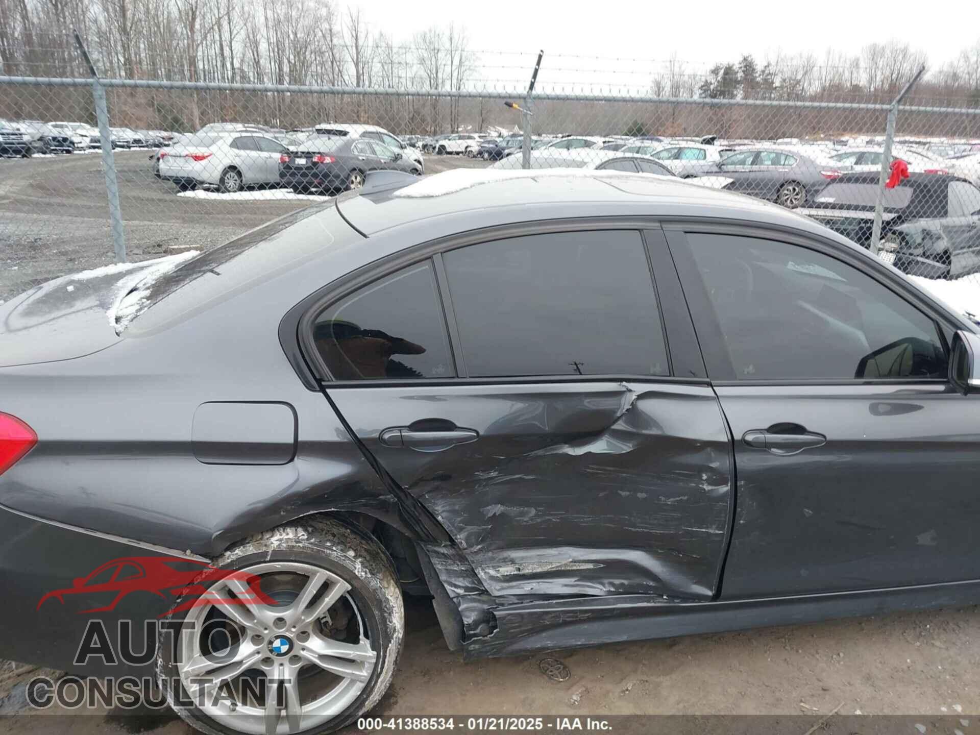 BMW 328I 2013 - WBA3B5C58DF597409