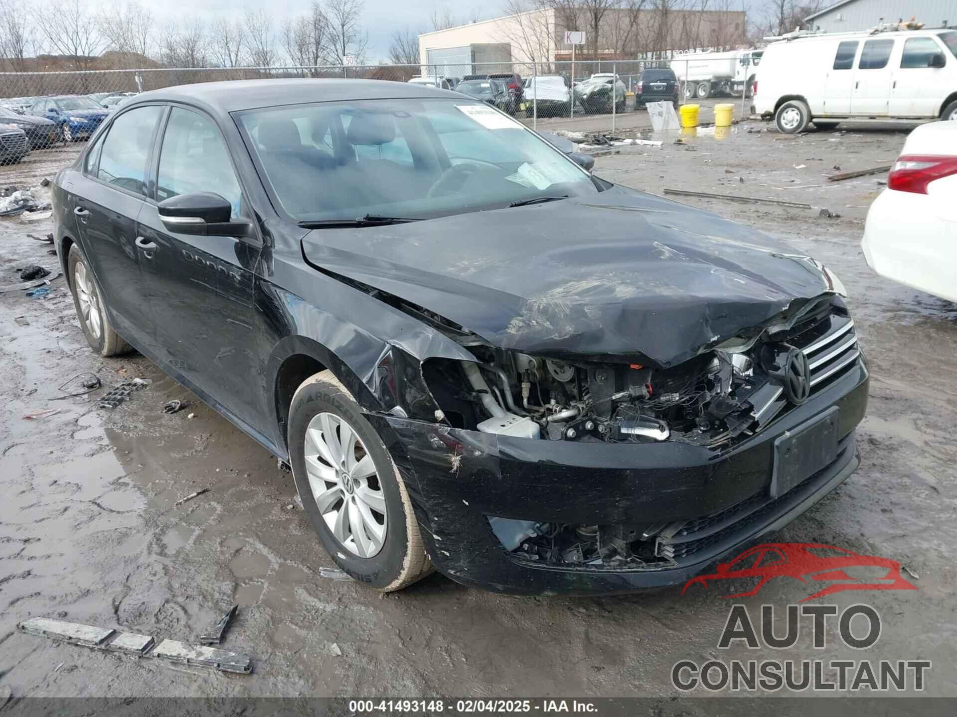 VOLKSWAGEN PASSAT 2013 - 1VWAP7A36DC074395