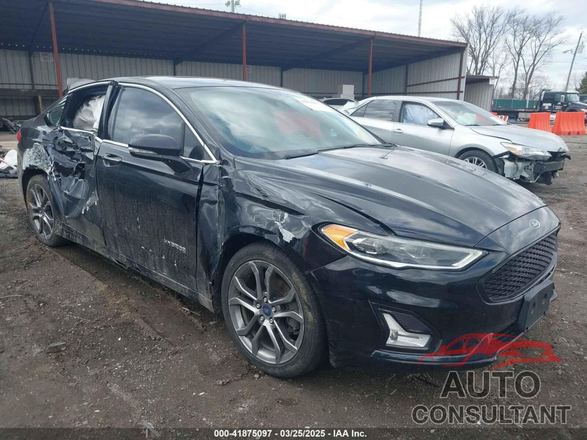 FORD FUSION HYBRID 2019 - 3FA6P0RU4KR202960