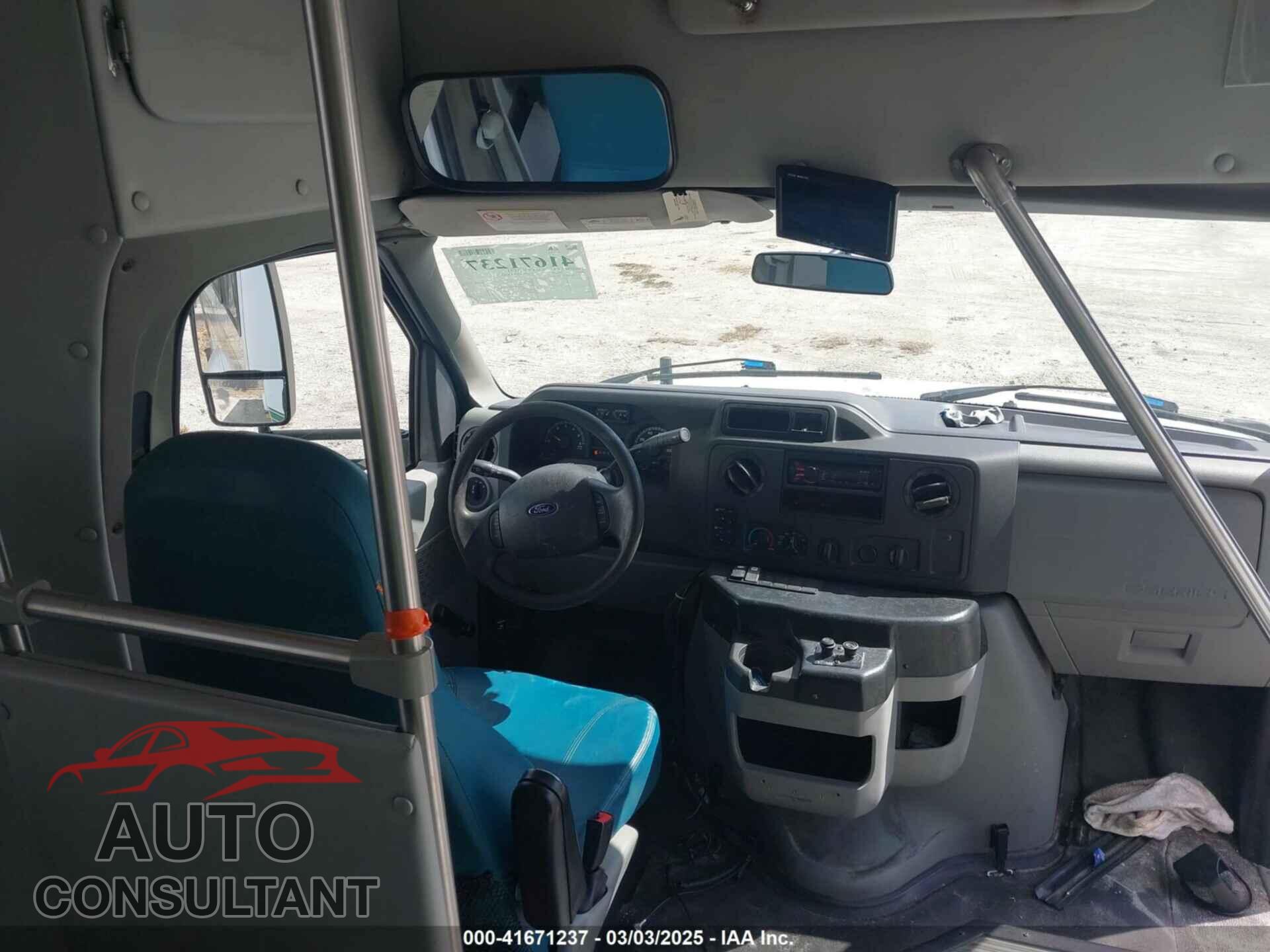 FORD E-450 CUTAWAY 2017 - 1FDFE4FS0HDC20797