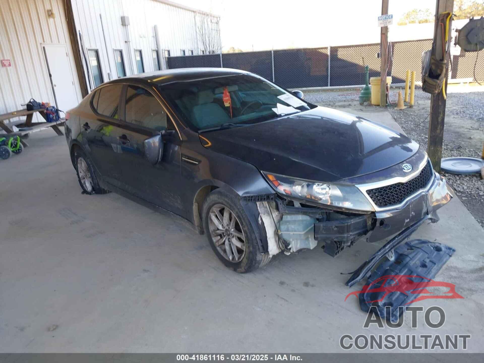 KIA OPTIMA 2011 - KNAGM4A77B5108771