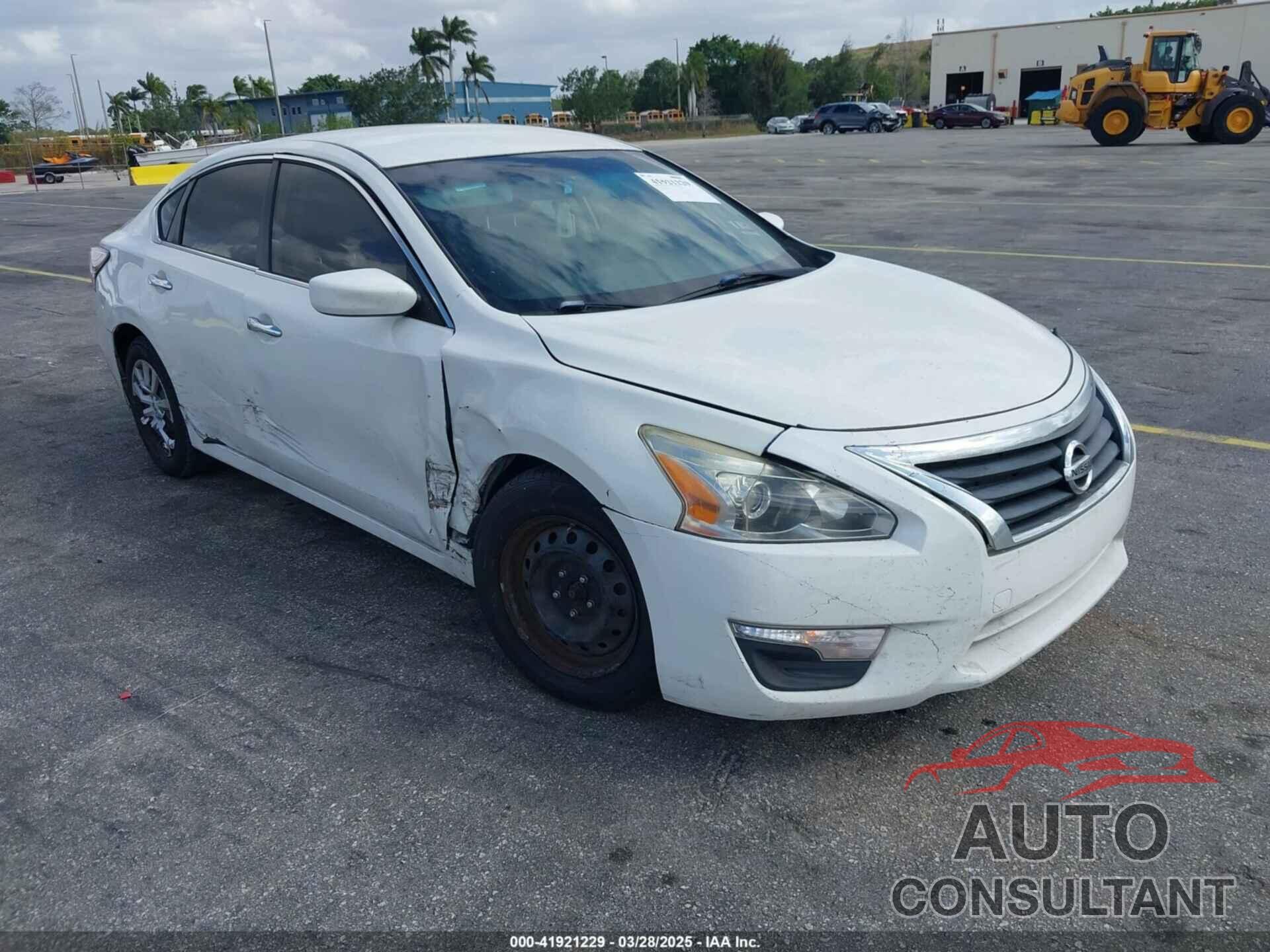 NISSAN ALTIMA 2015 - 1N4AL3AP5FN386697