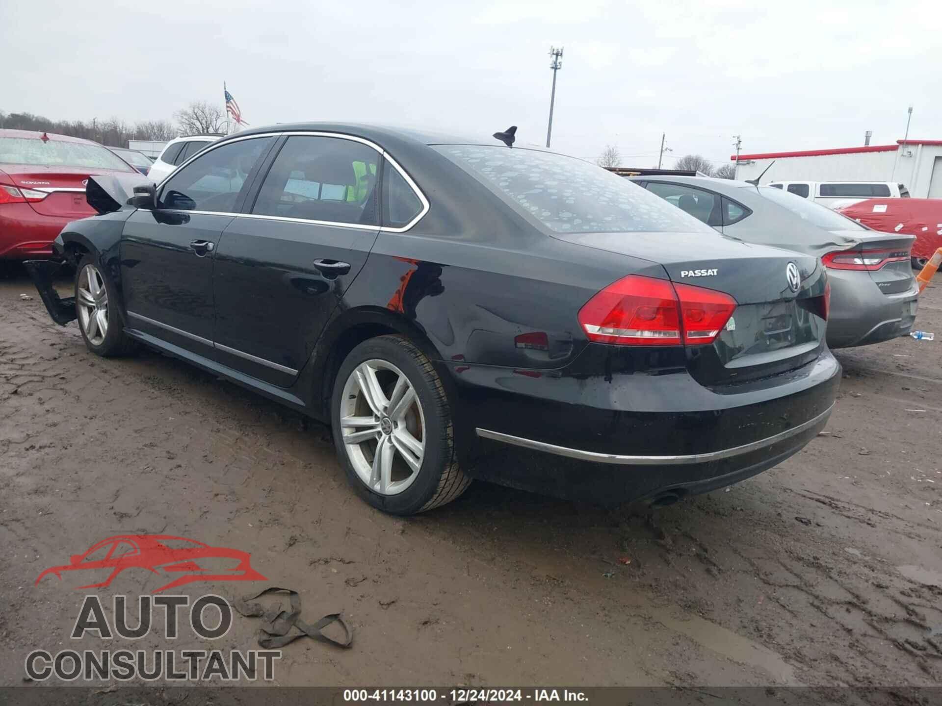 VOLKSWAGEN PASSAT 2015 - 1VWCS7A36FC122780