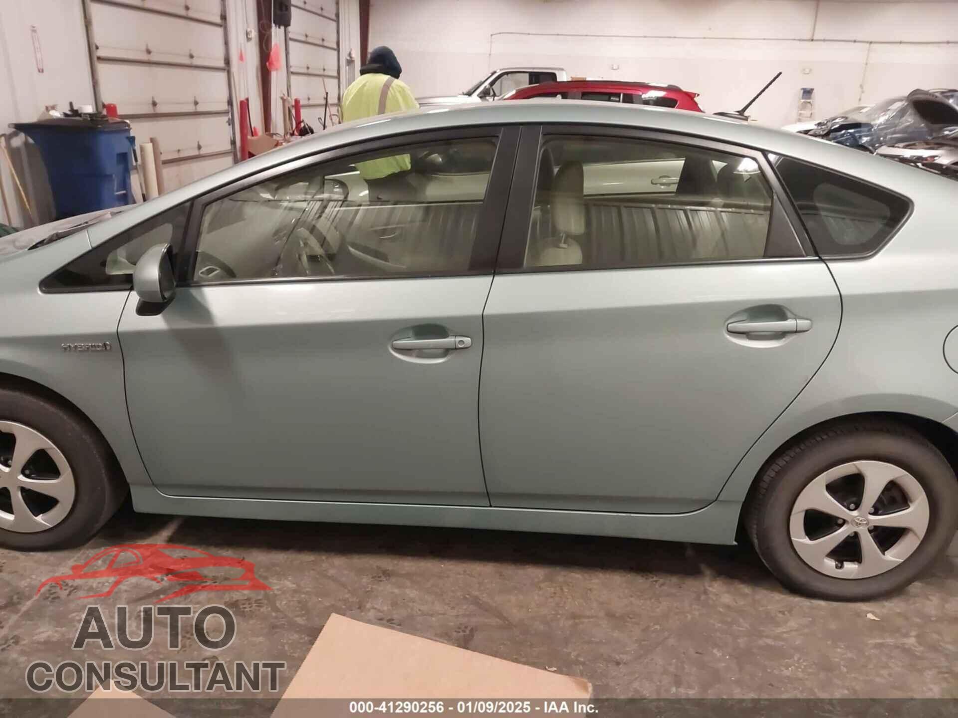 TOYOTA PRIUS 2012 - JTDKN3DU4C5480043