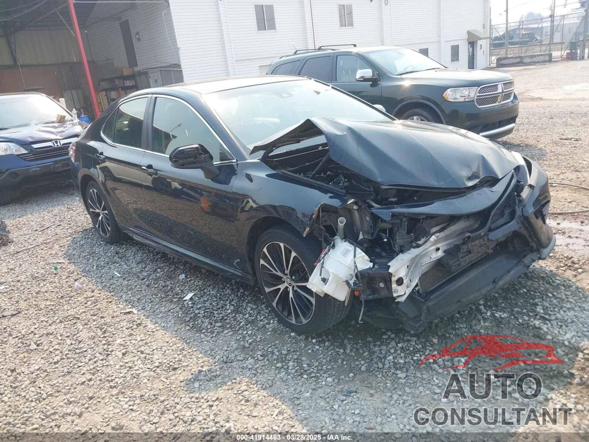 TOYOTA CAMRY 2018 - JTNB11HK7J3032814