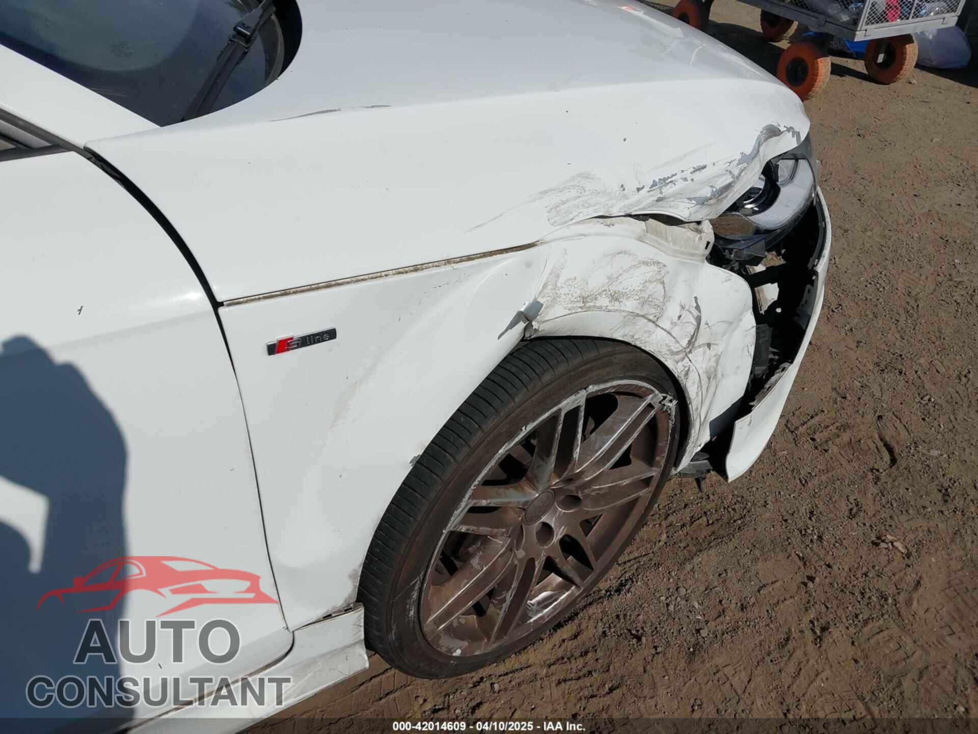 AUDI TT 2012 - TRUBFAFK4C1003171