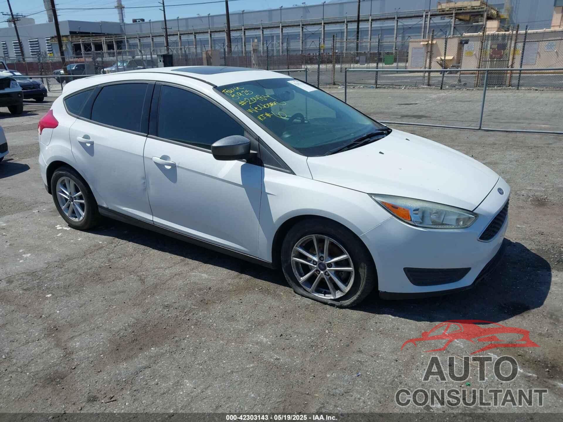 FORD FOCUS 2016 - 1FADP3K25GL347996