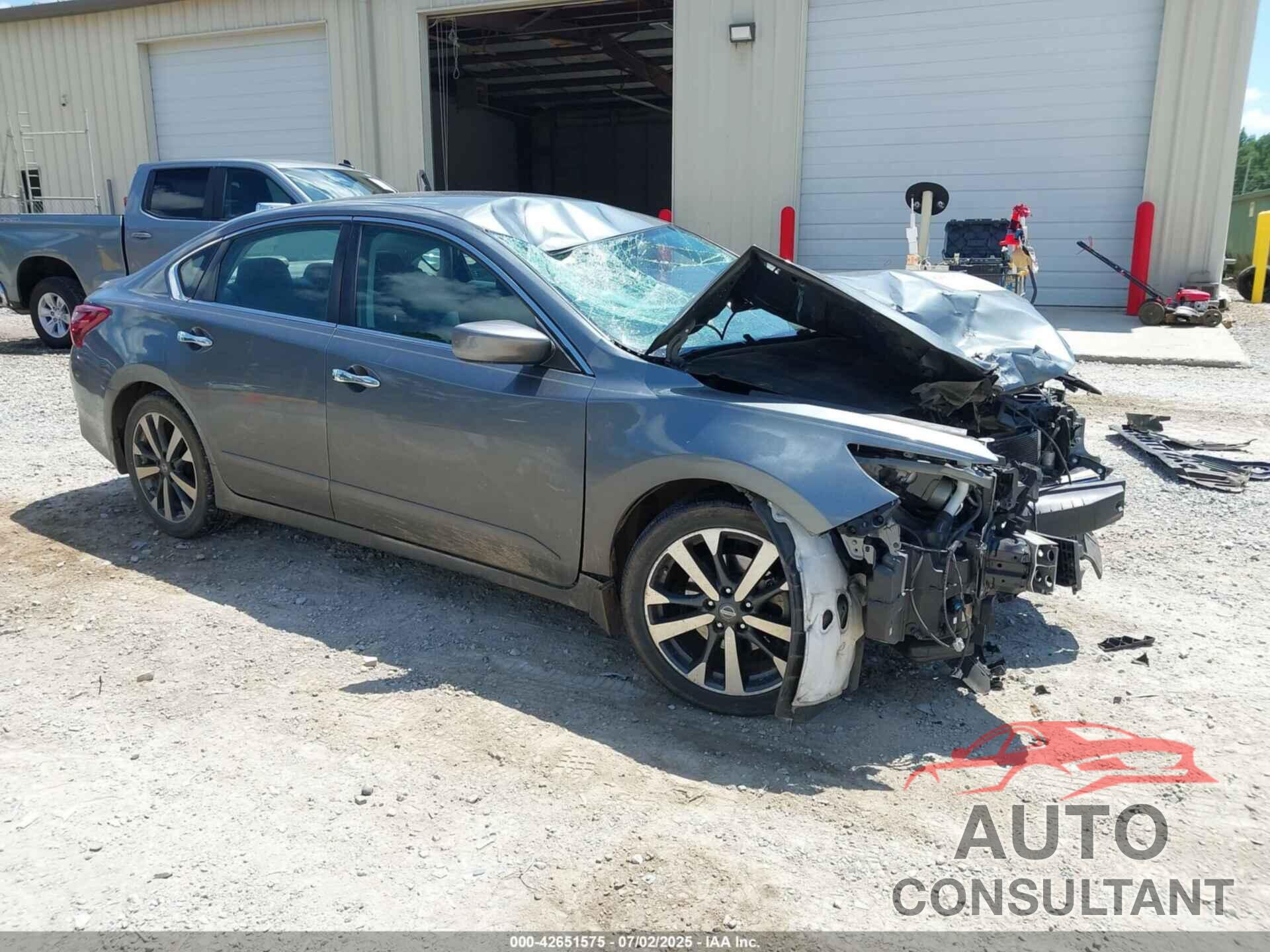 NISSAN ALTIMA 2017 - 1N4AL3AP2HC489509