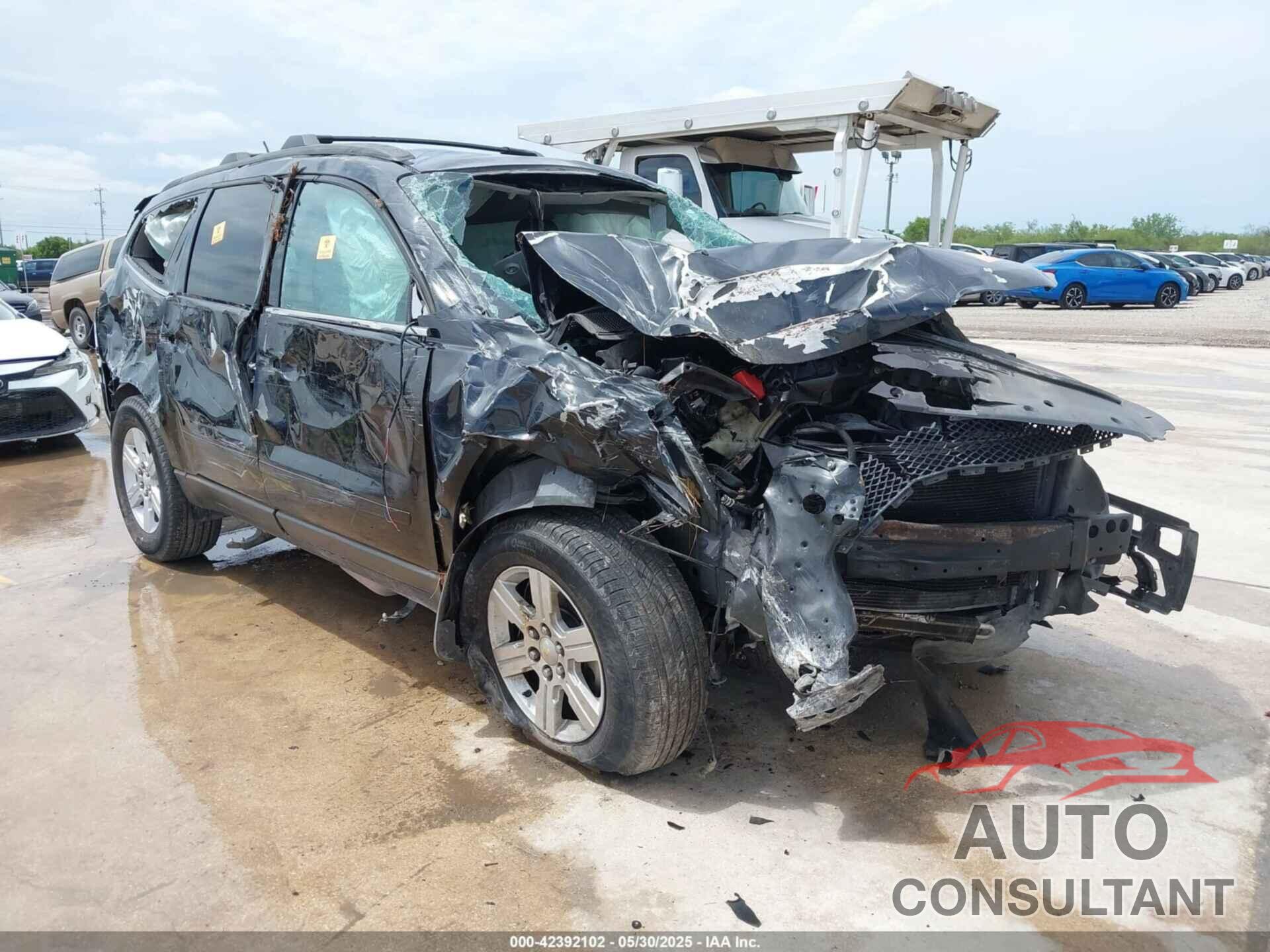 CHEVROLET TRAVERSE 2011 - 1GNKRGED0BJ303903