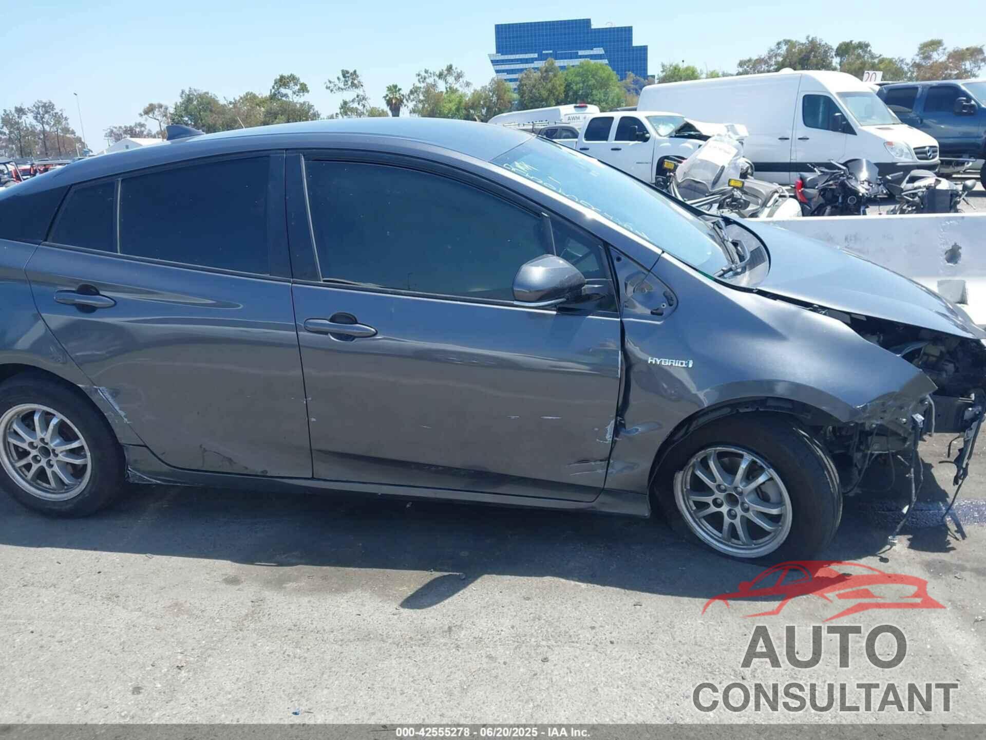 TOYOTA PRIUS 2019 - JTDKARFU3K3070453