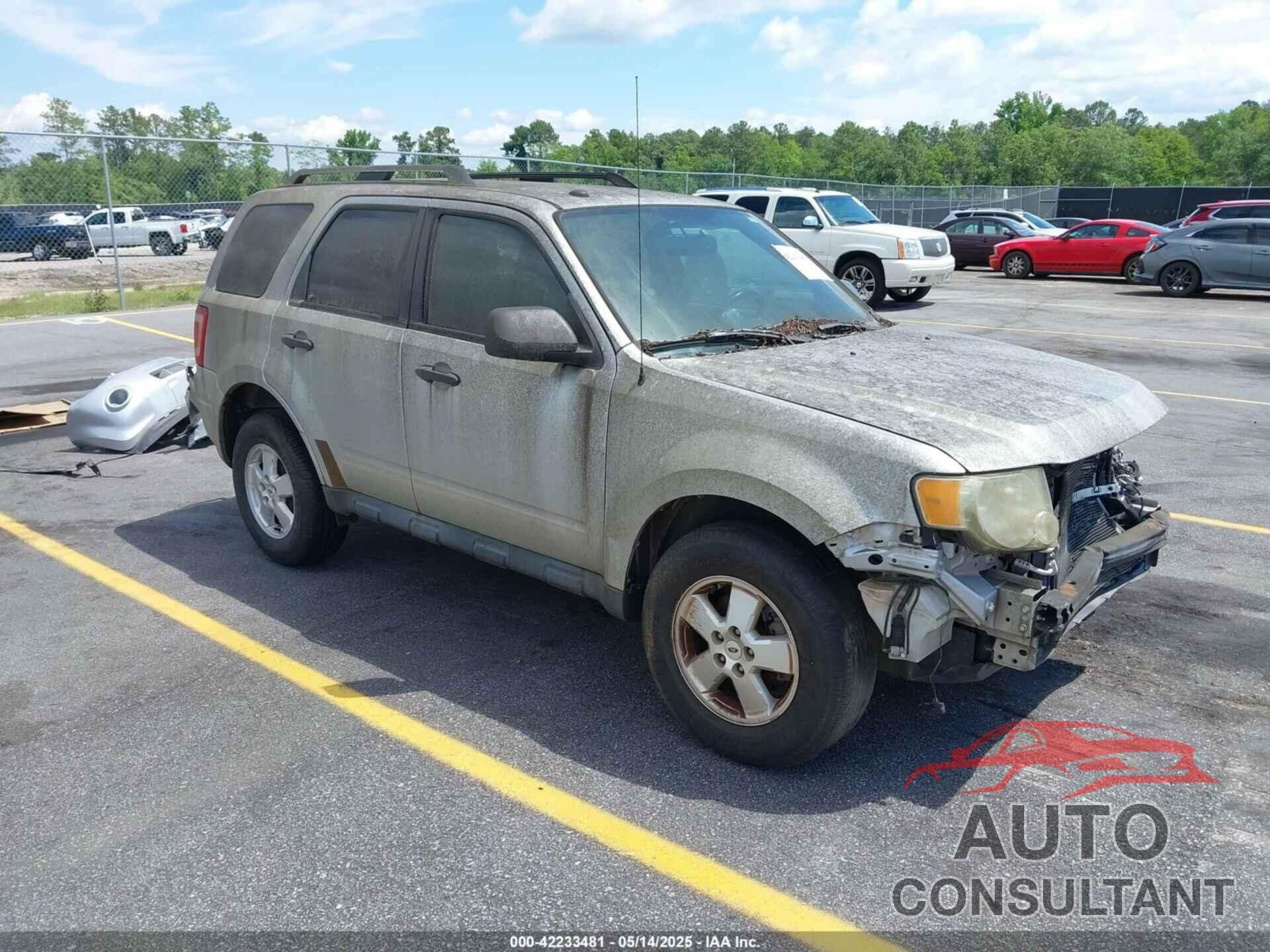 FORD ESCAPE 2011 - 1FMCU0D74BKB47384