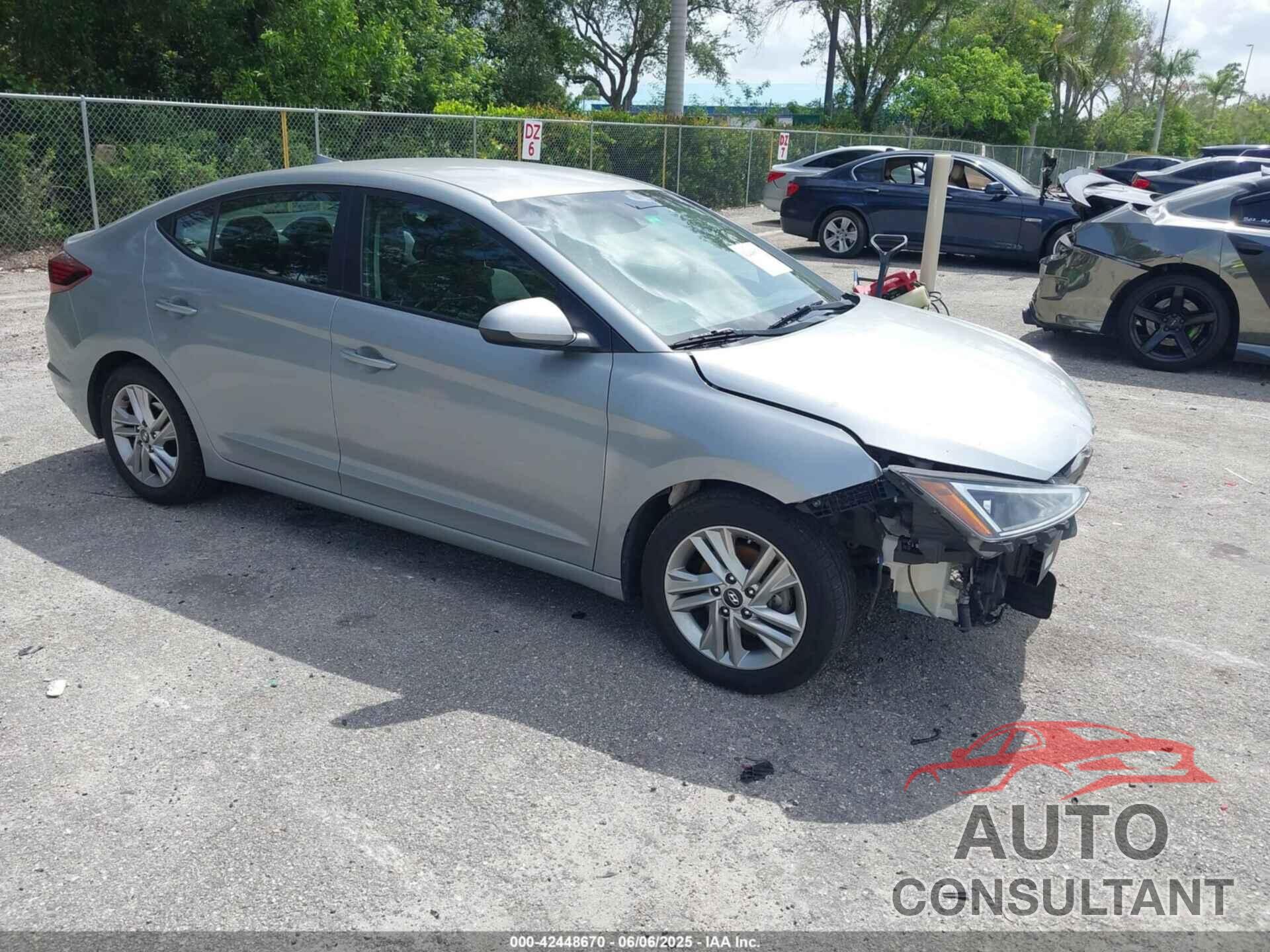HYUNDAI ELANTRA 2020 - 5NPD84LF9LH574783