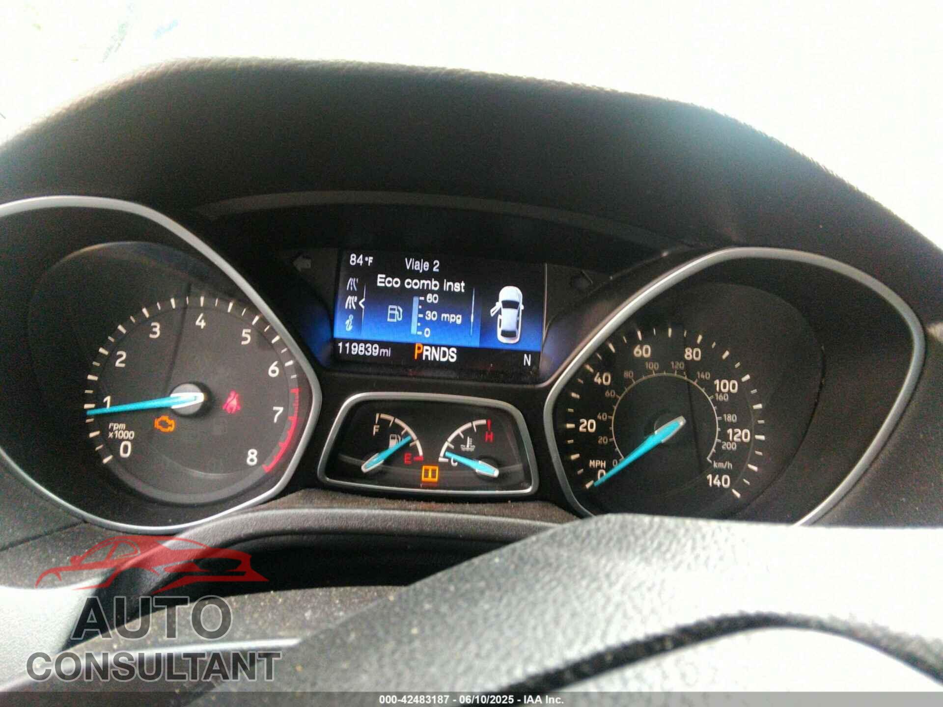 FORD FOCUS 2017 - 1FADP3M2XHL214293
