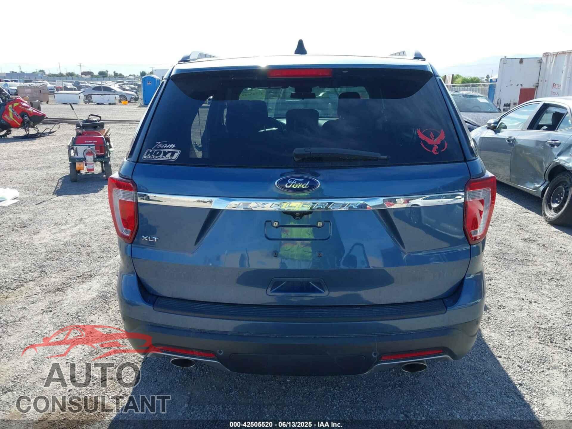FORD EXPLORER 2018 - 1FM5K7D80JGA32007