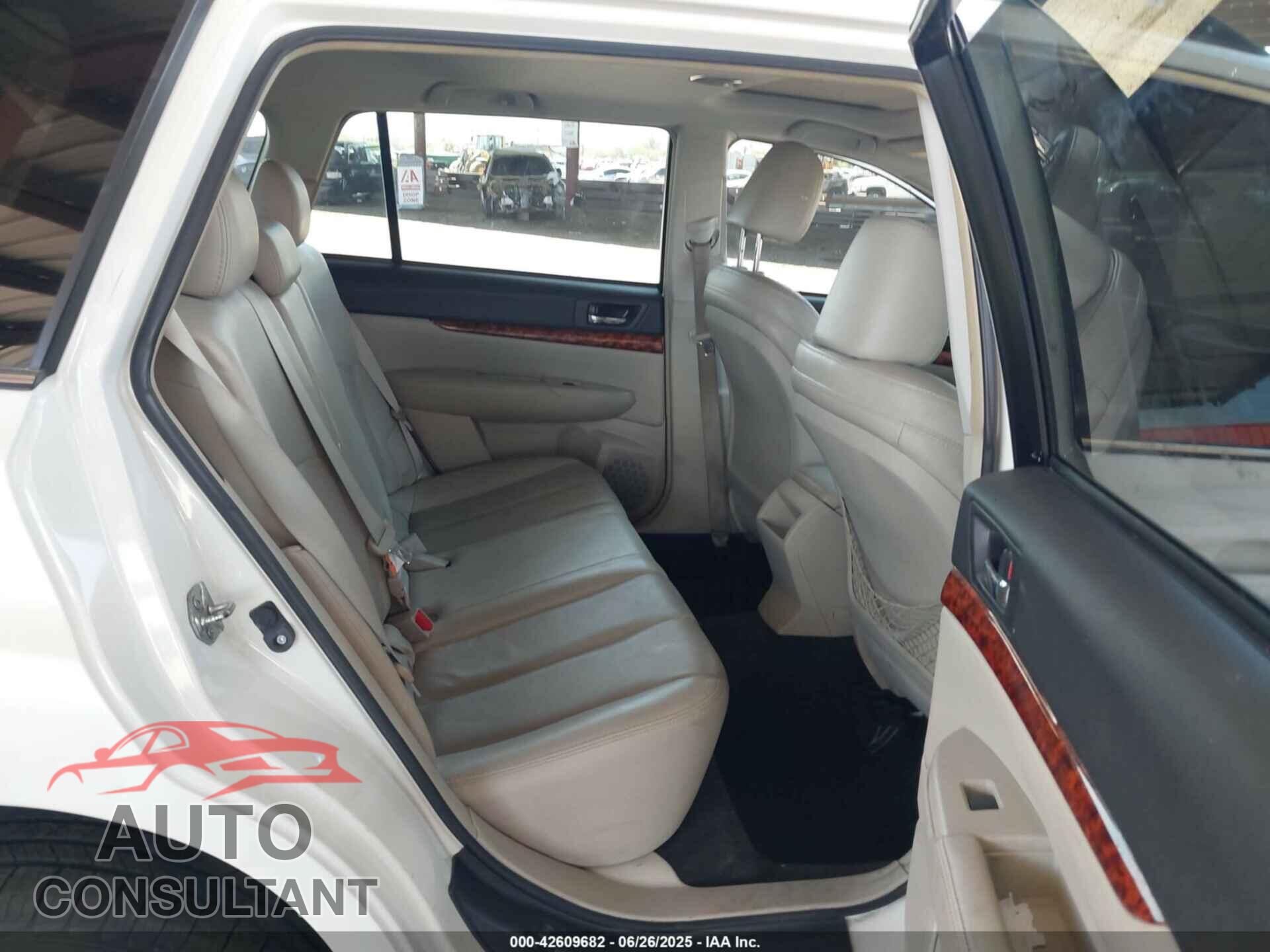 SUBARU OUTBACK 2012 - 4S4BRBKC7C3283366
