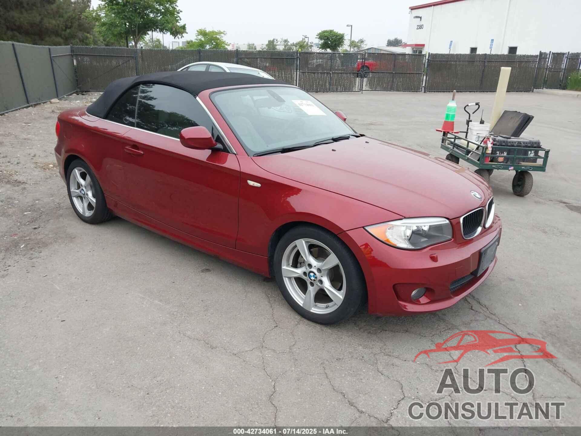 BMW 128I 2013 - WBAUL7C56DVU10140