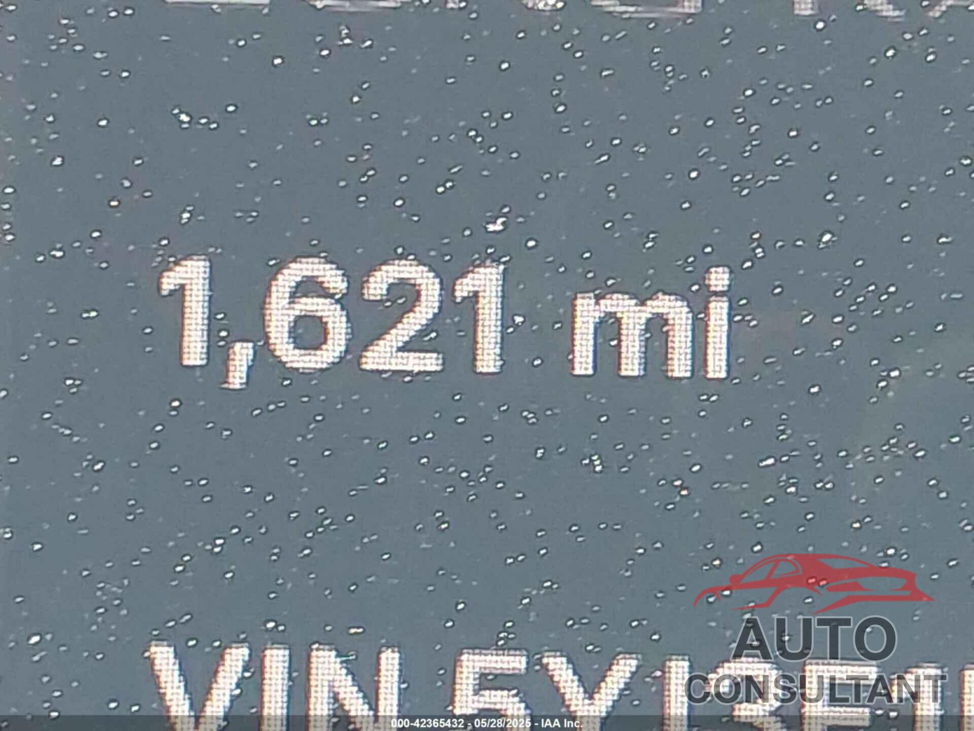 TESLA MODEL 3 2025 - 5YJ3E1EA3SF972055
