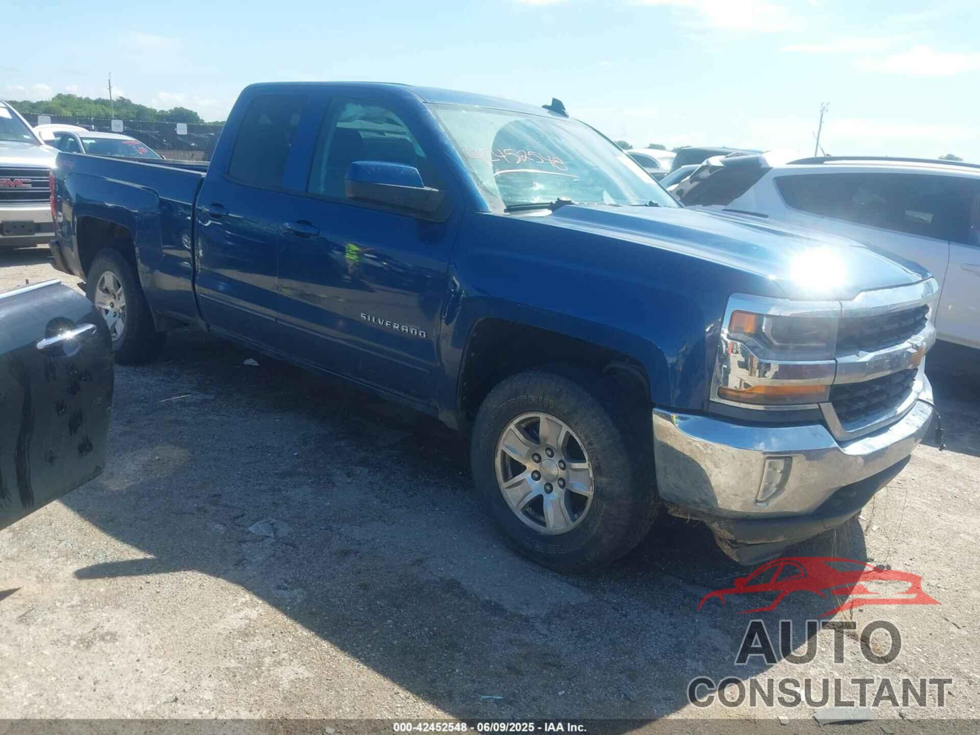 CHEVROLET SILVERADO 1500 2016 - 1GCVKREC1GZ117647