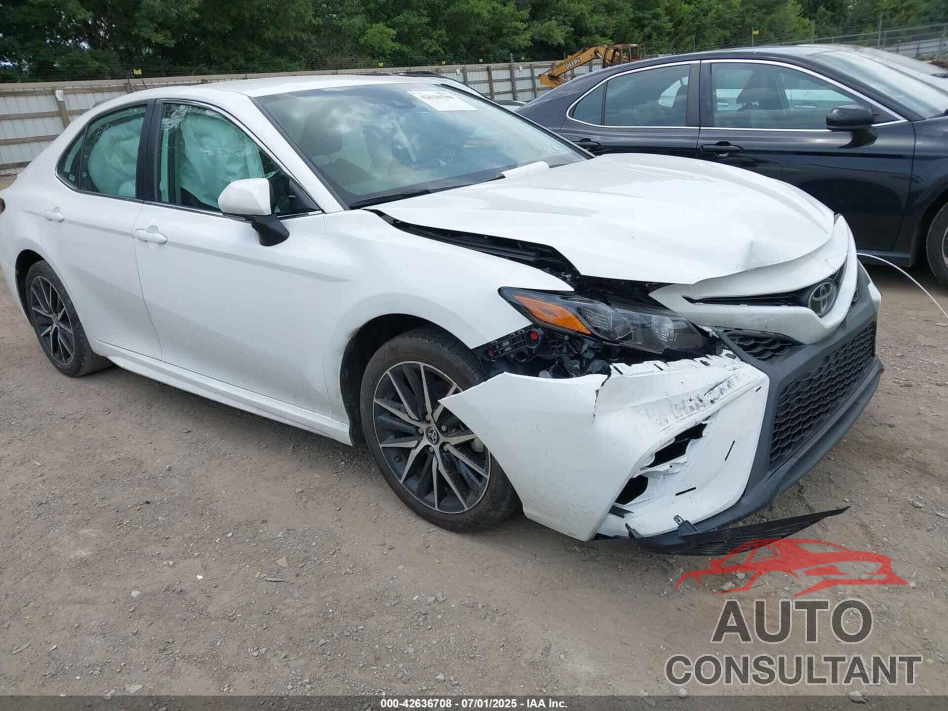 TOYOTA CAMRY 2024 - 4T1G11AK3RU890030