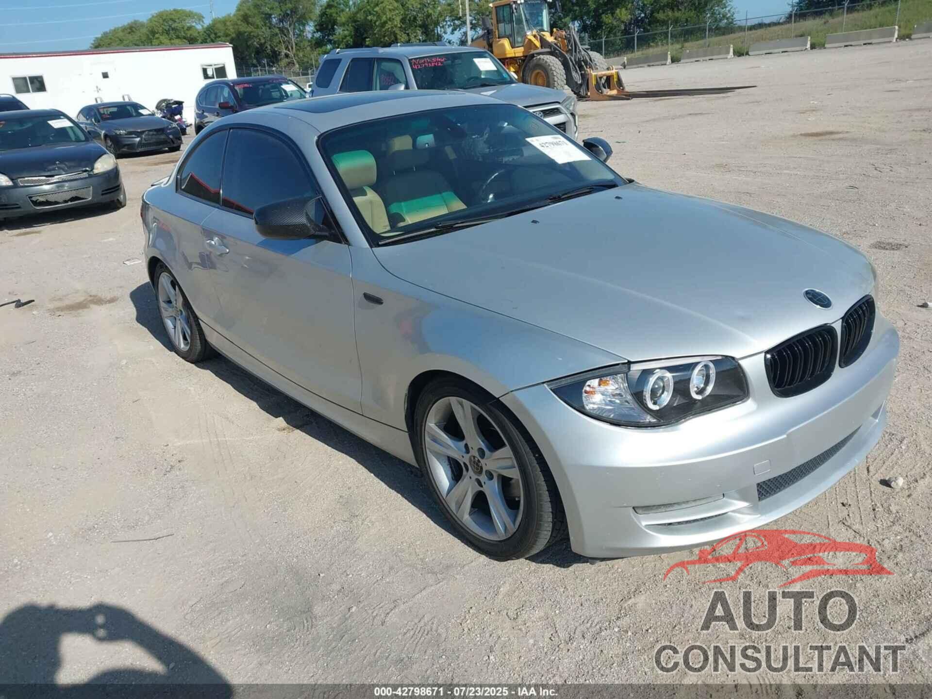 BMW 128I 2010 - WBAUP7C56AVK77895