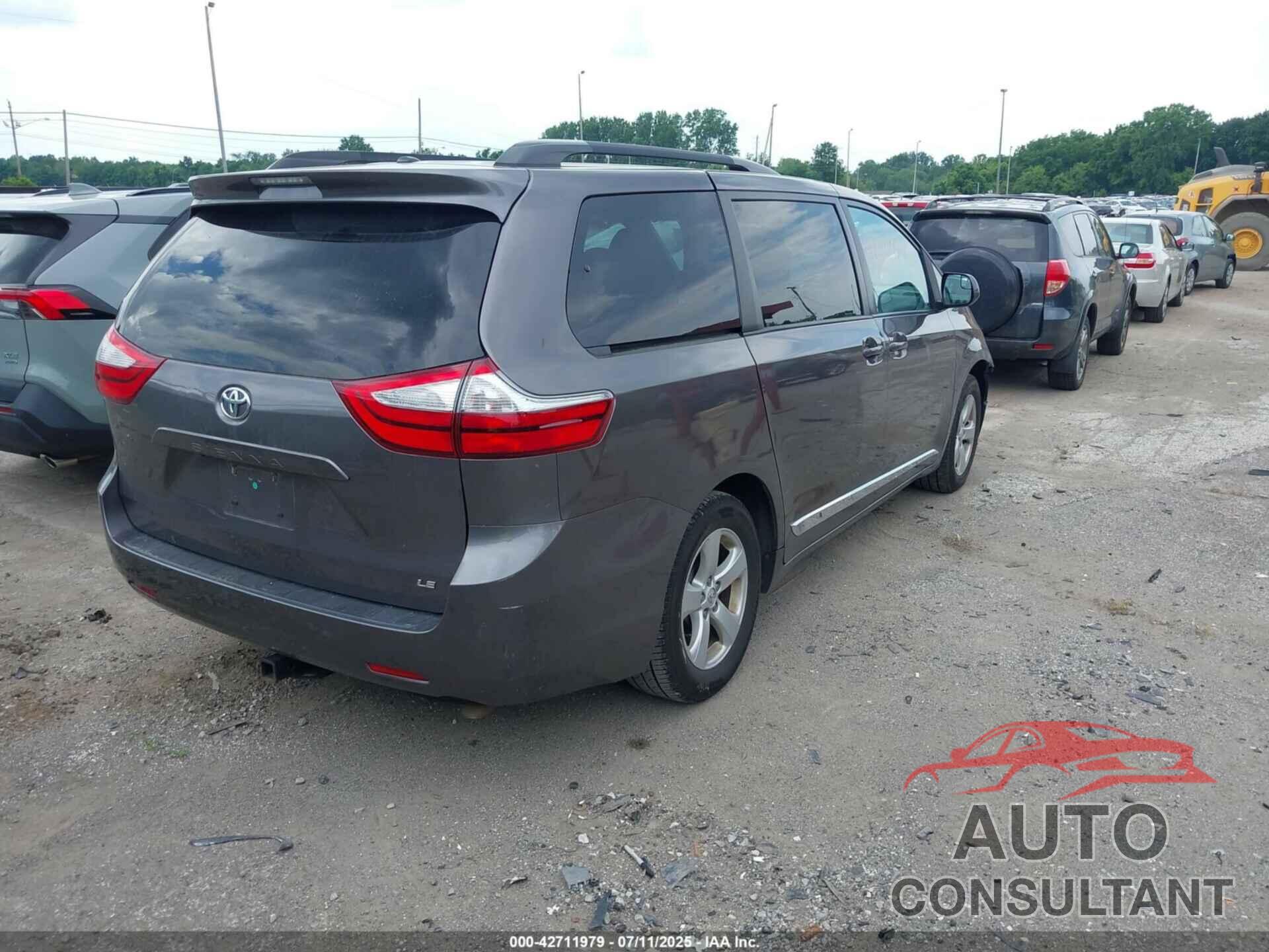 TOYOTA SIENNA 2015 - 5TDKK3DC8FS688568