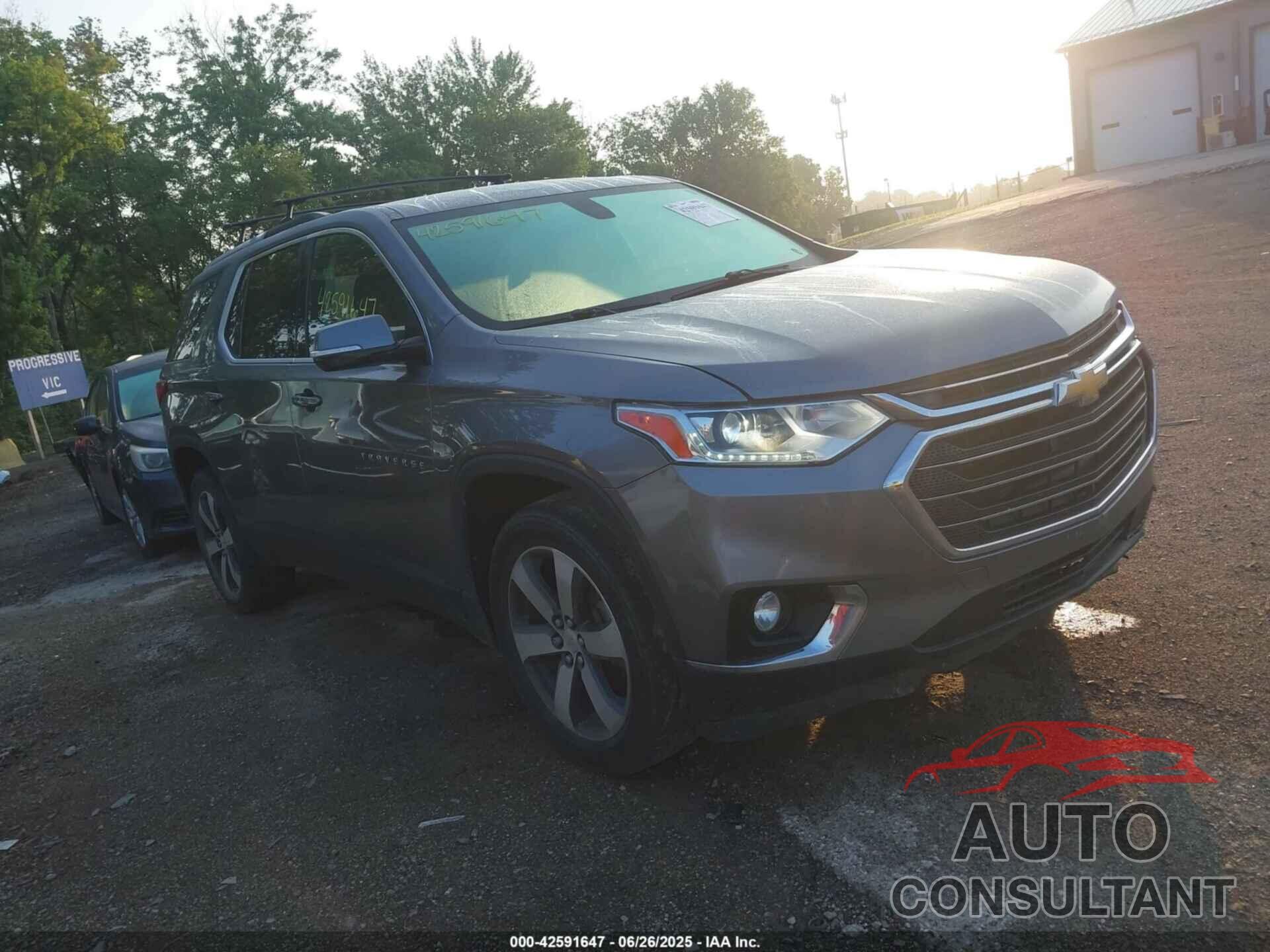 CHEVROLET TRAVERSE 2018 - 1GNEVHKW9JJ148139