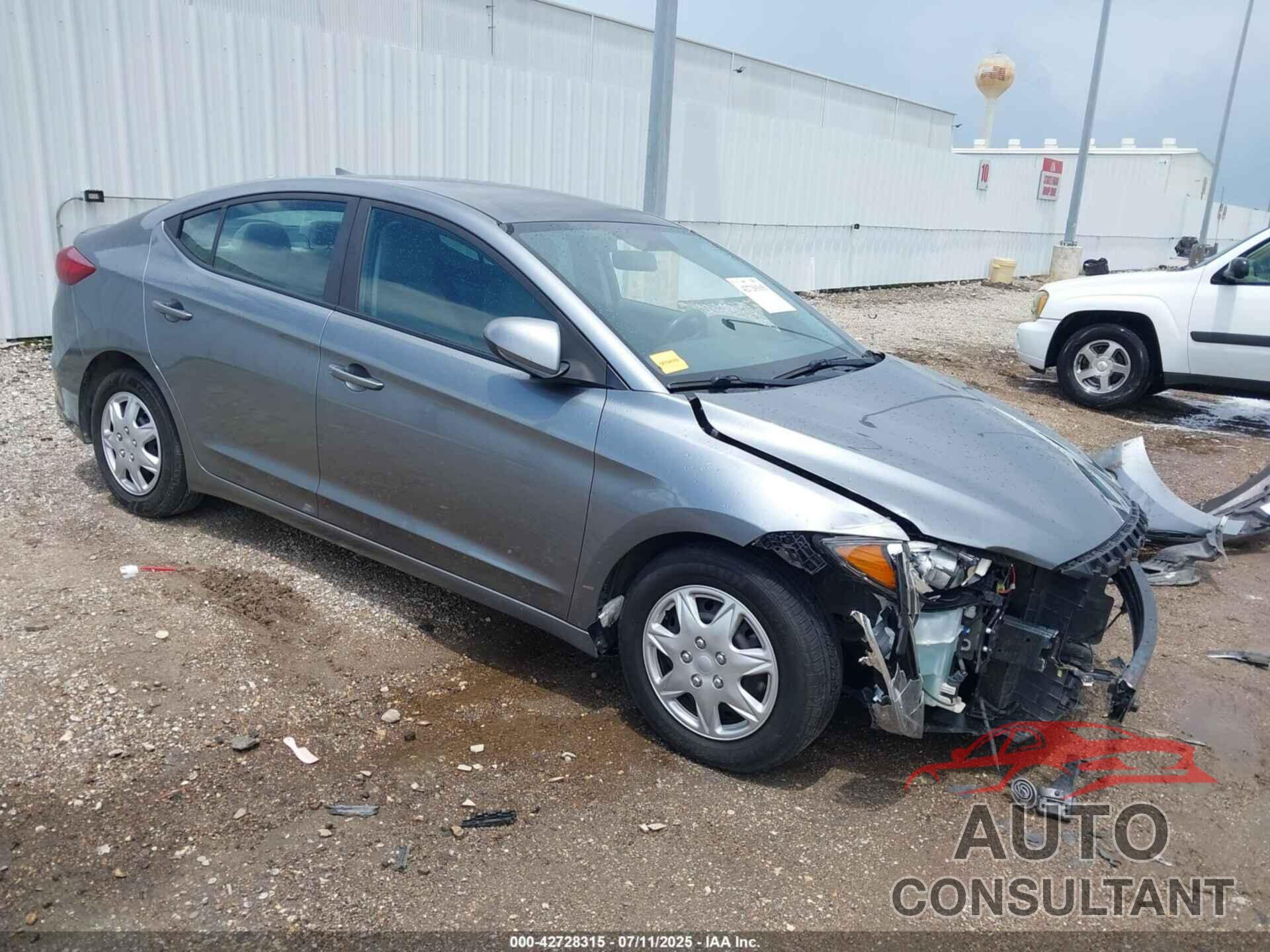 HYUNDAI ELANTRA 2017 - KMHD74LF3HU116250