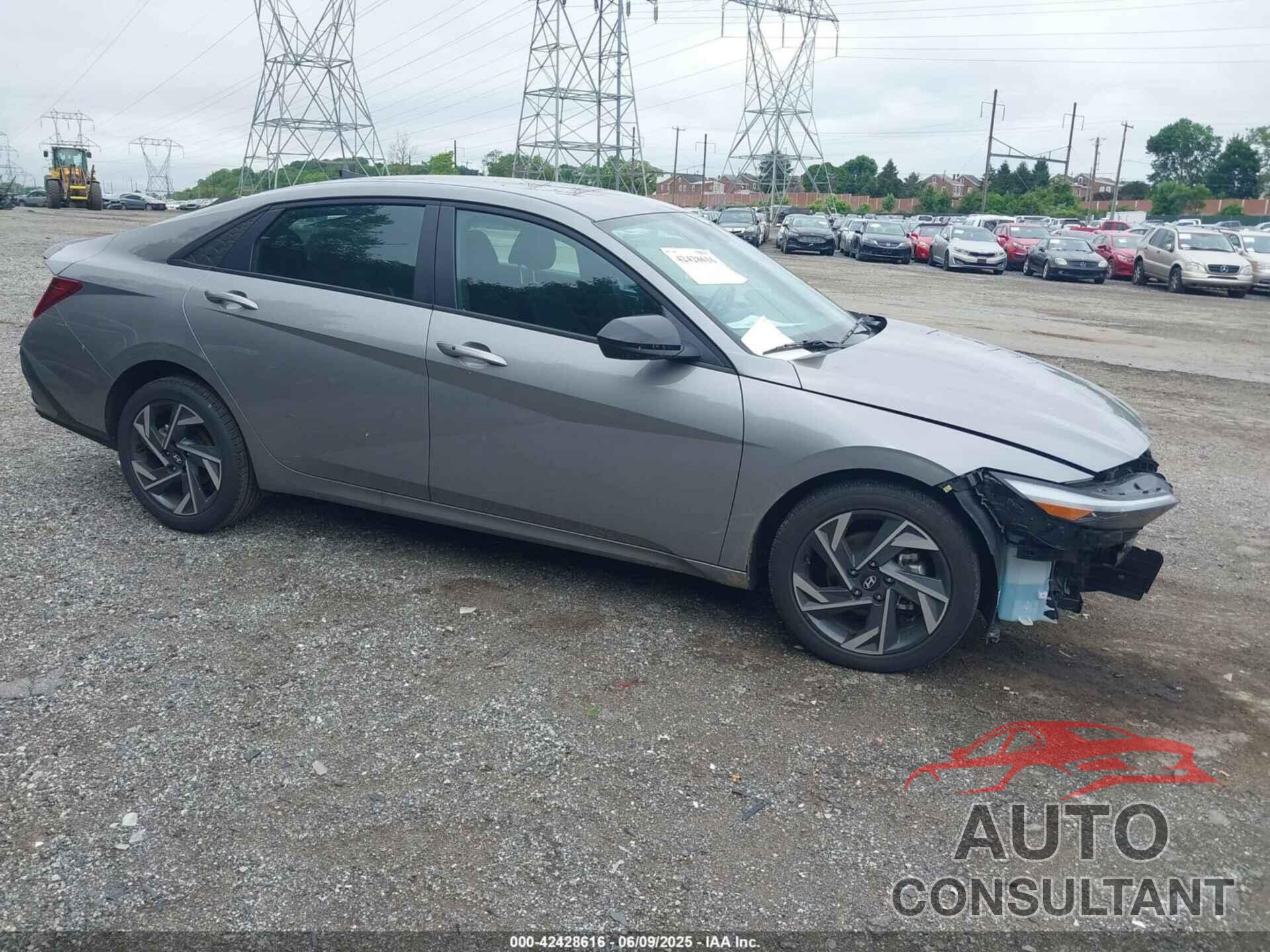 HYUNDAI ELANTRA 2025 - KMHLM4DG0SU917205