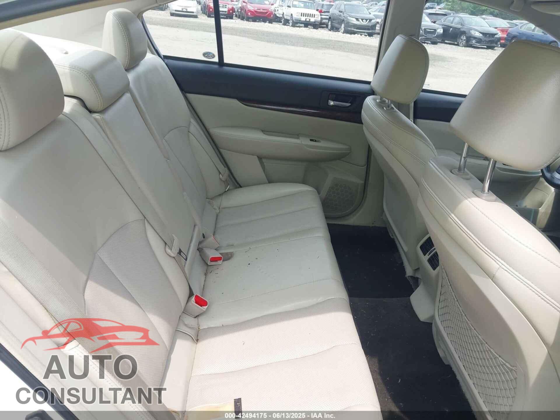 SUBARU LEGACY 2014 - 4S3BMDL68E2017337