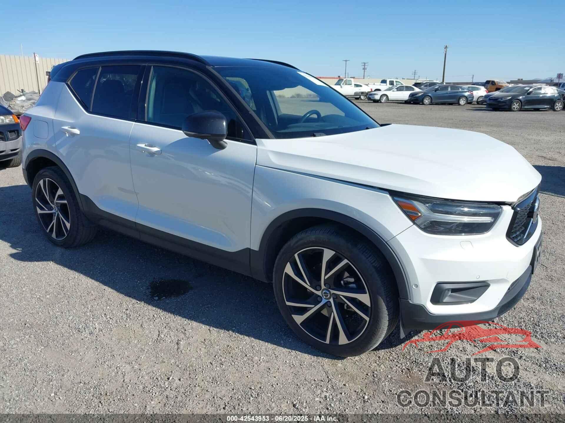 VOLVO XC40 2019 - YV4162XZ0K2021244