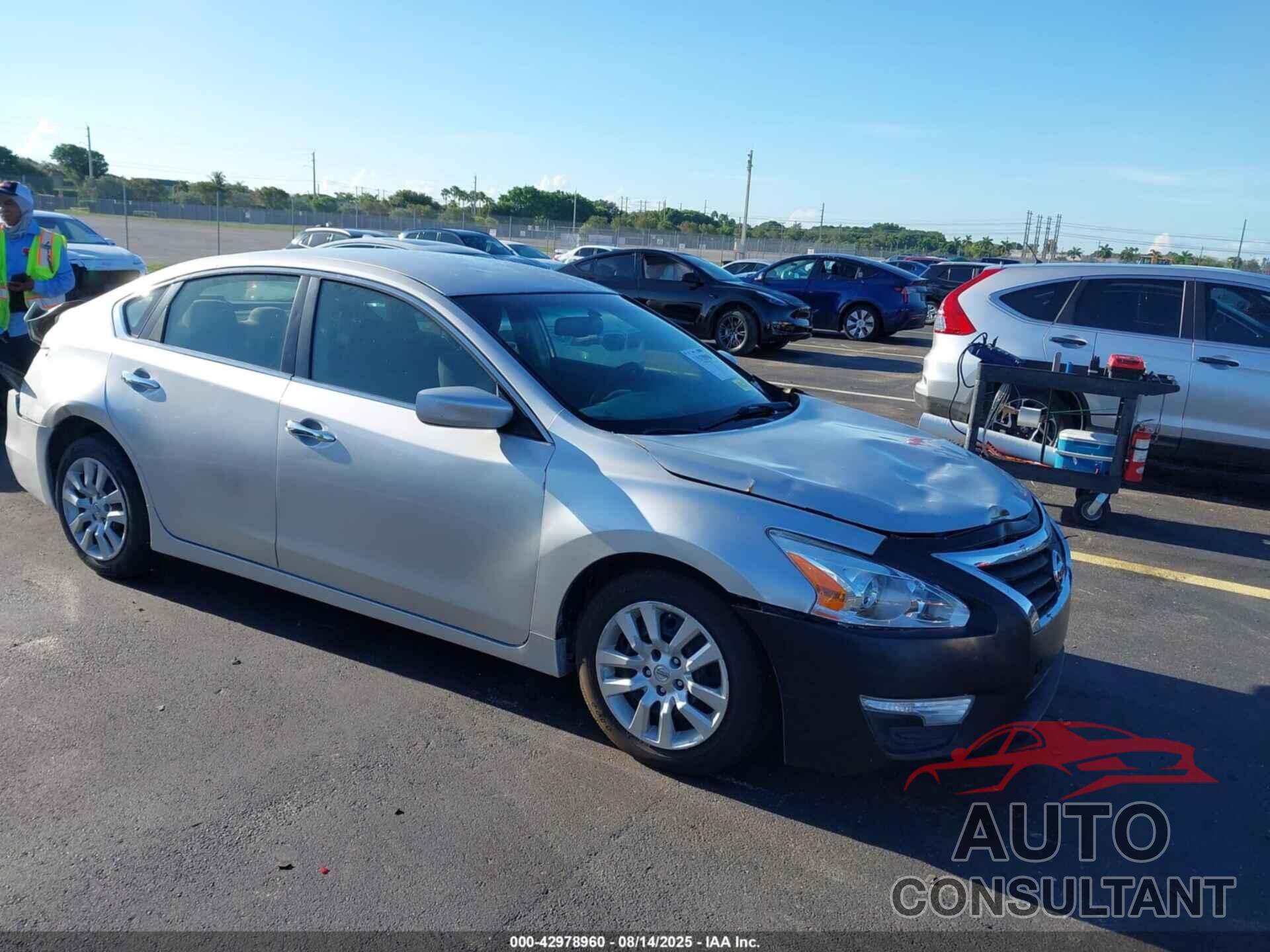 NISSAN ALTIMA 2013 - 1N4AL3AP2DC196140