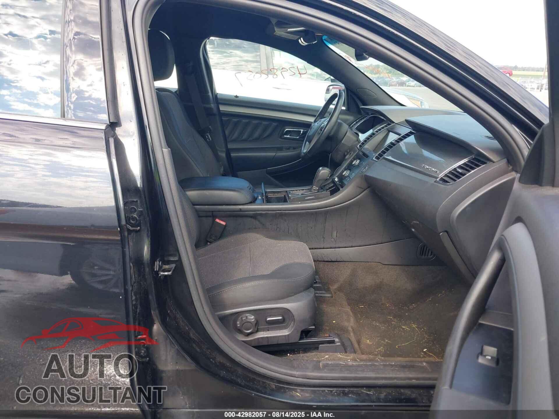 FORD TAURUS 2013 - 1FAHP2E89DG192689