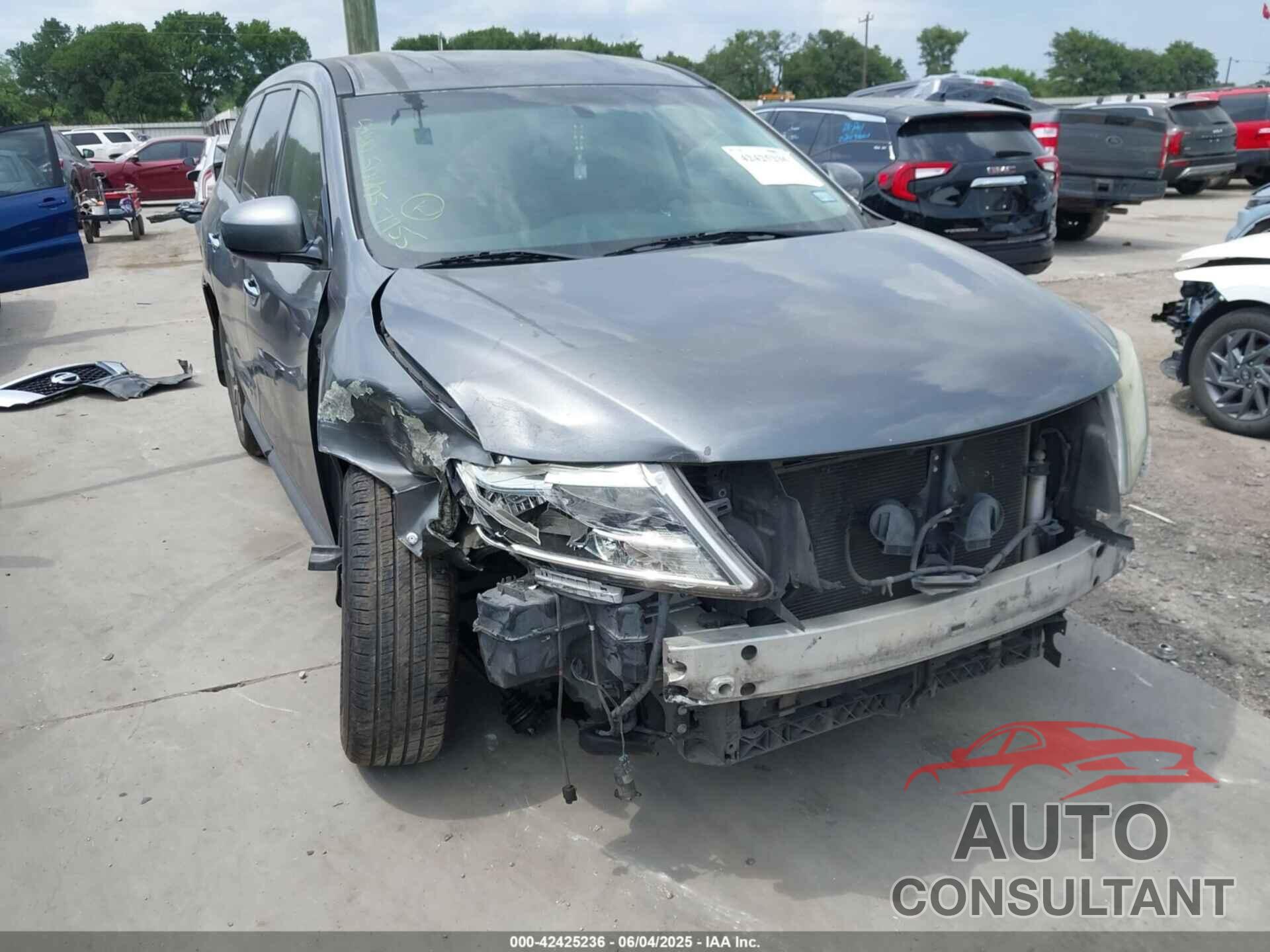NISSAN PATHFINDER 2015 - 5N1AR2MN4FC617755