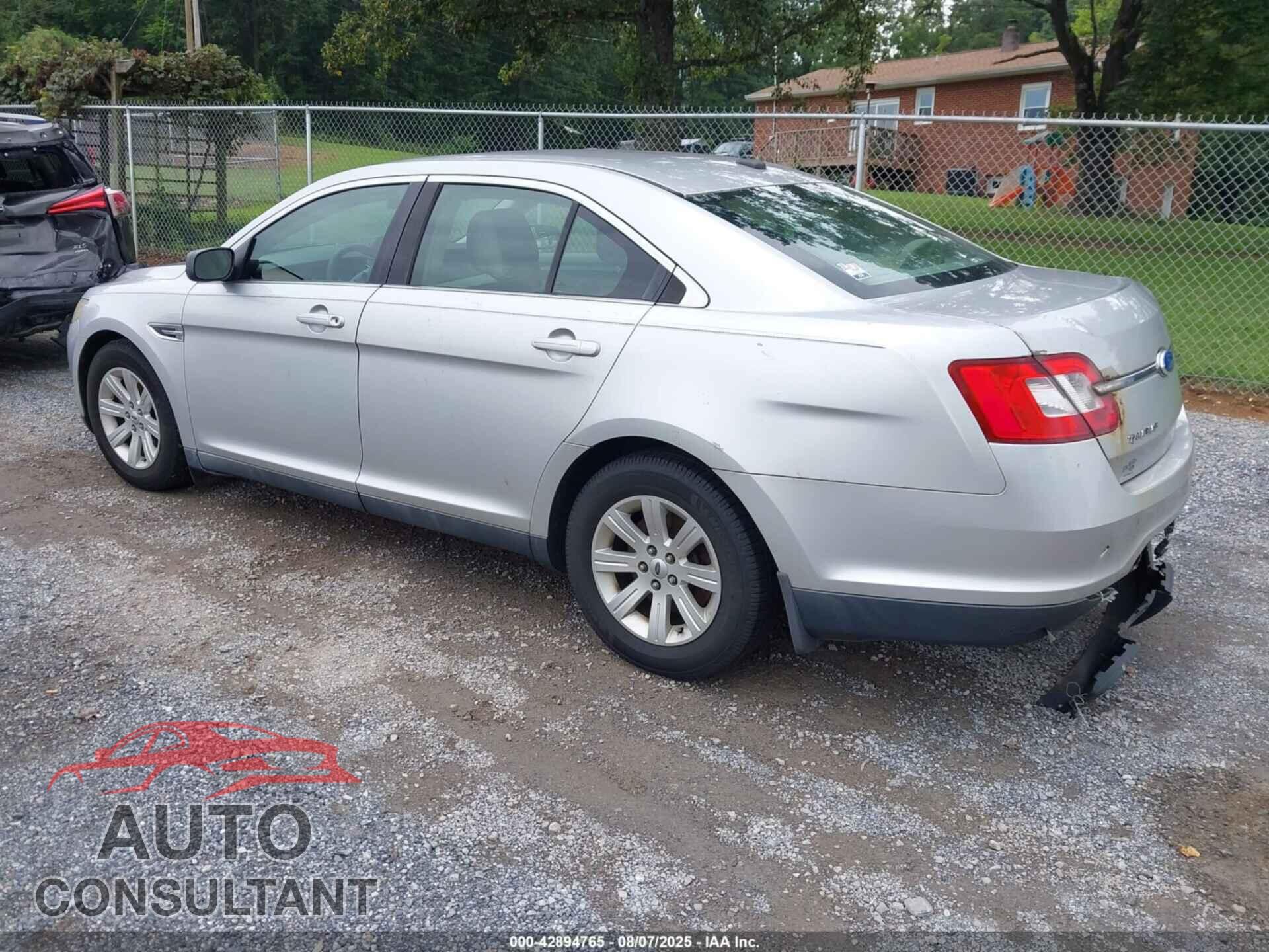 FORD TAURUS 2011 - 1FAHP2DW6BG159100