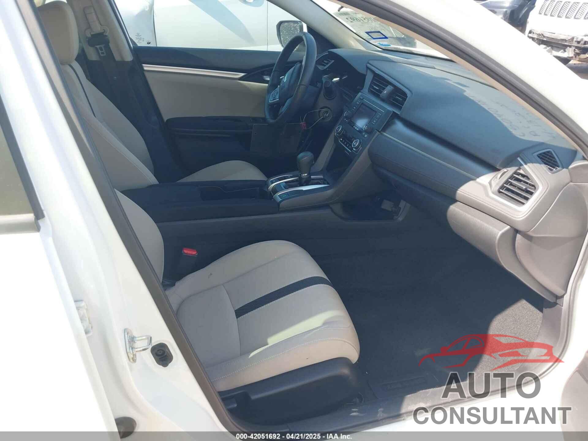 HONDA CIVIC 2017 - 19XFC2F59HE071331