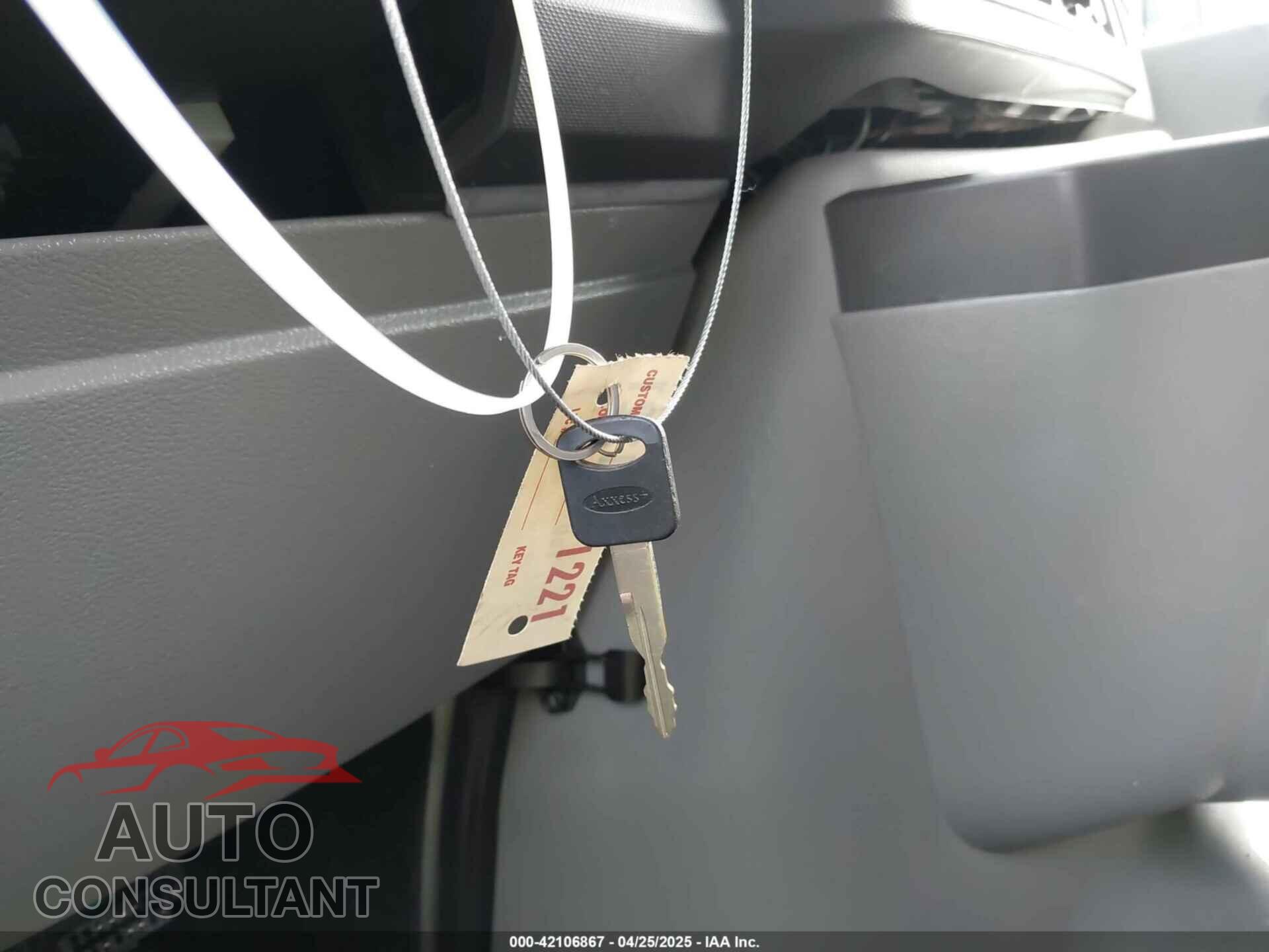 FORD E-150 2014 - 1FTNE1EW2EDB18139