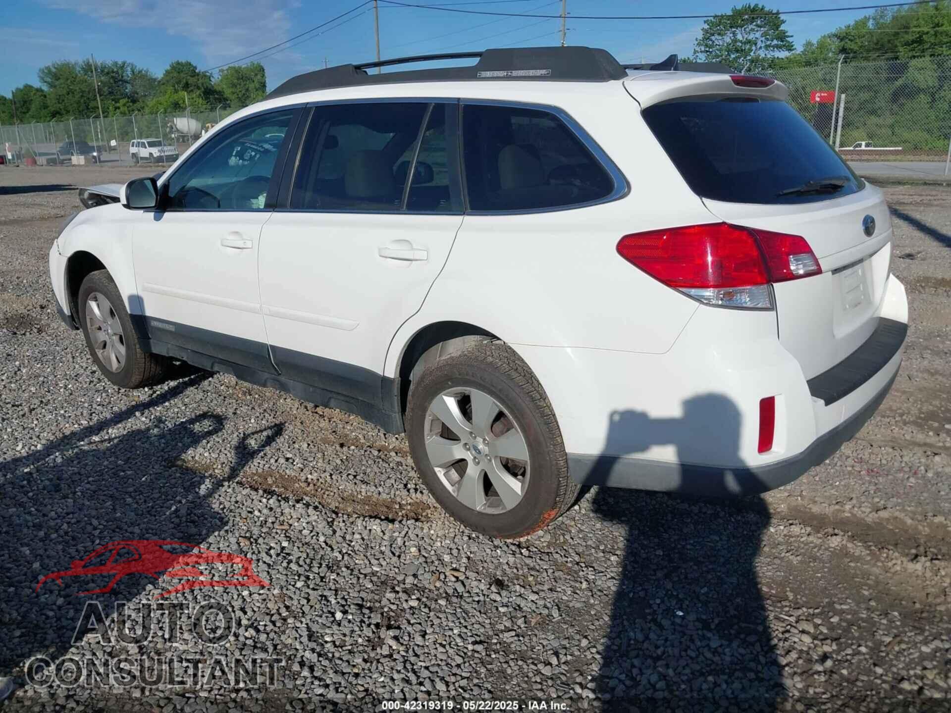 SUBARU OUTBACK 2011 - 4S4BRBKC9B3436991