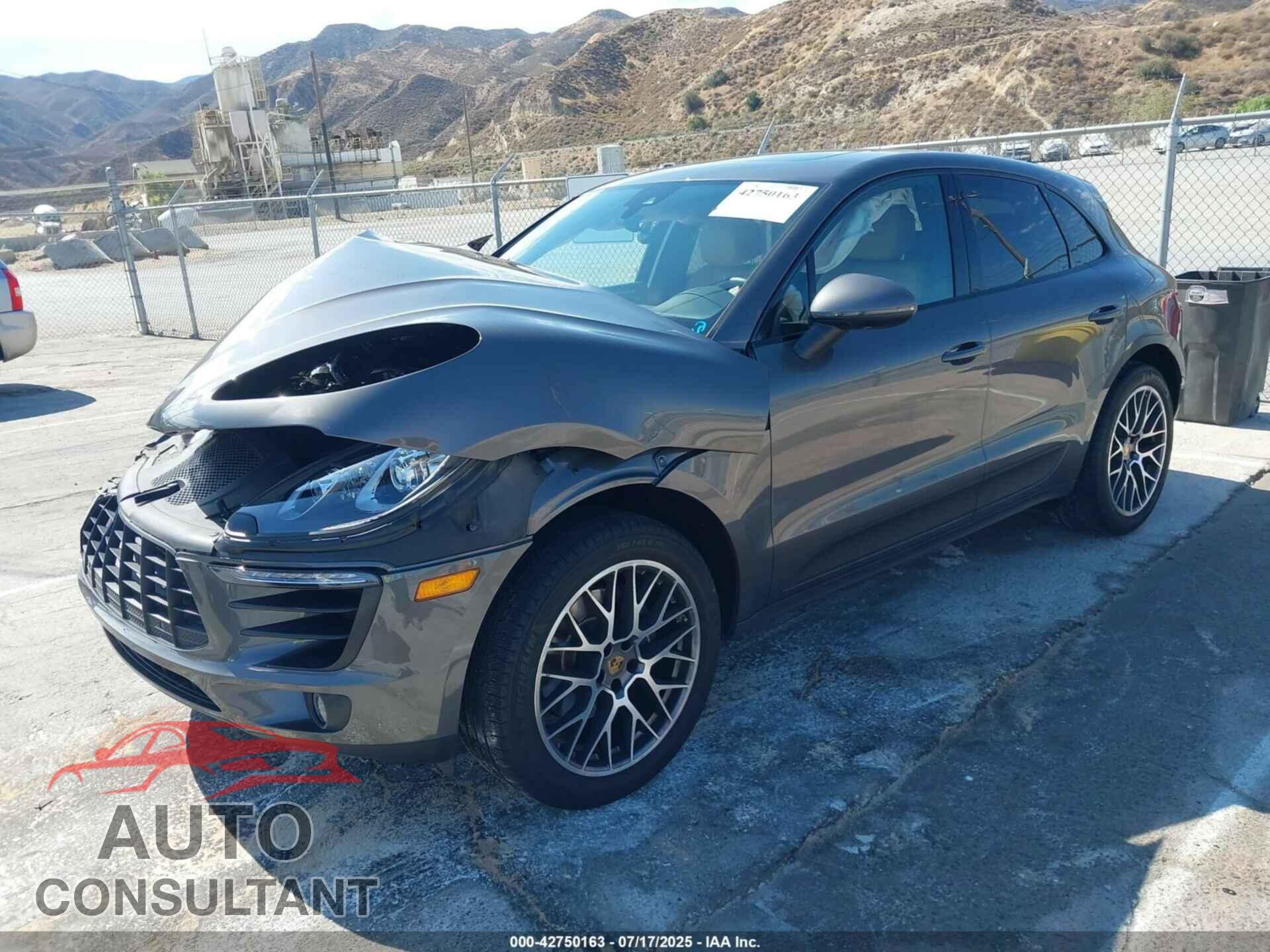 PORSCHE MACAN 2018 - WP1AA2A51JLB21481