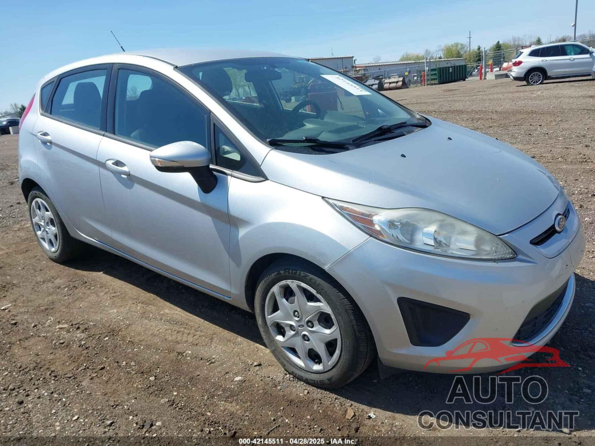 FORD FIESTA 2013 - 3FADP4EJ9DM157685