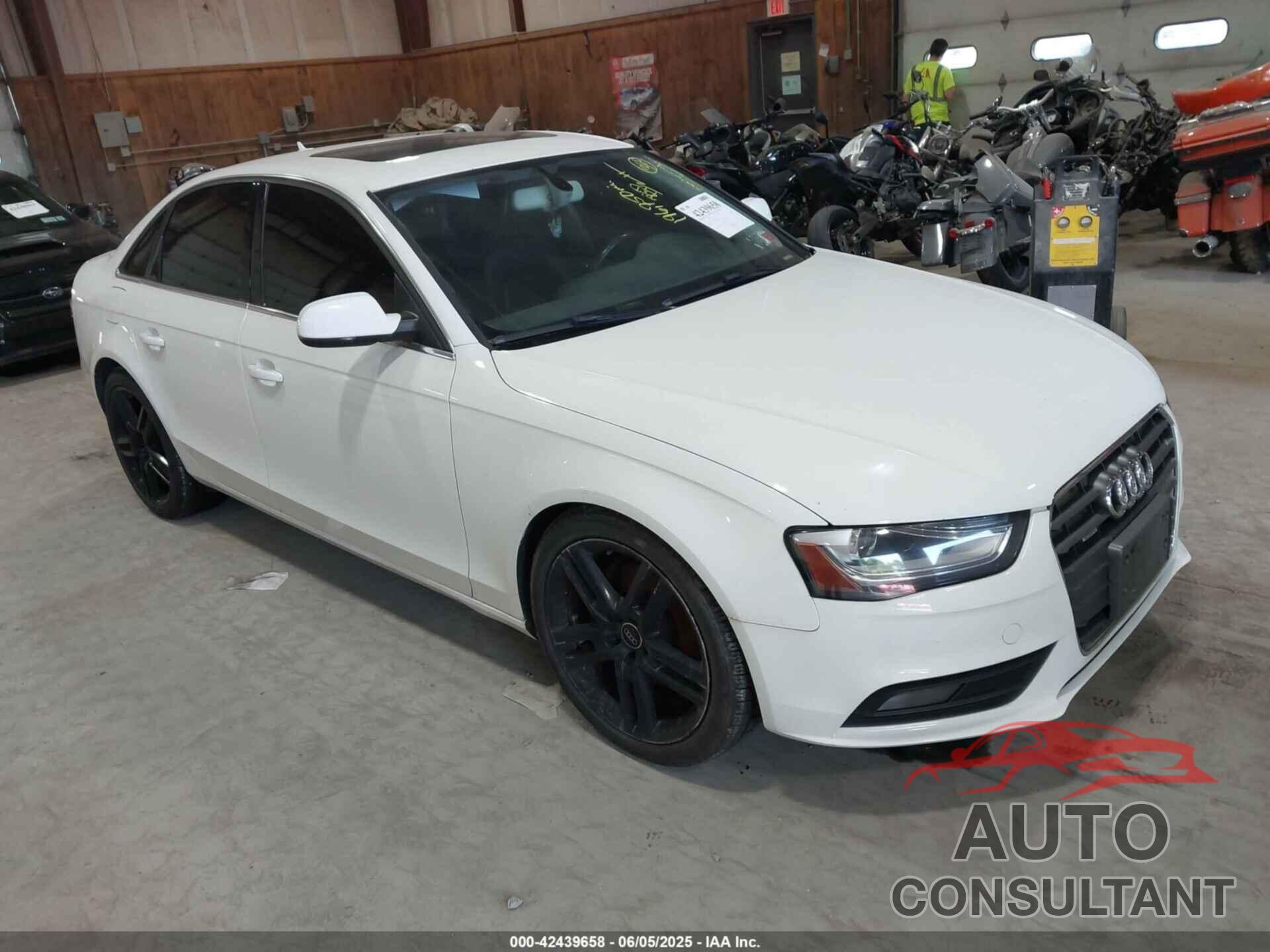 AUDI A4 2013 - WAUFFAFL1DA170798