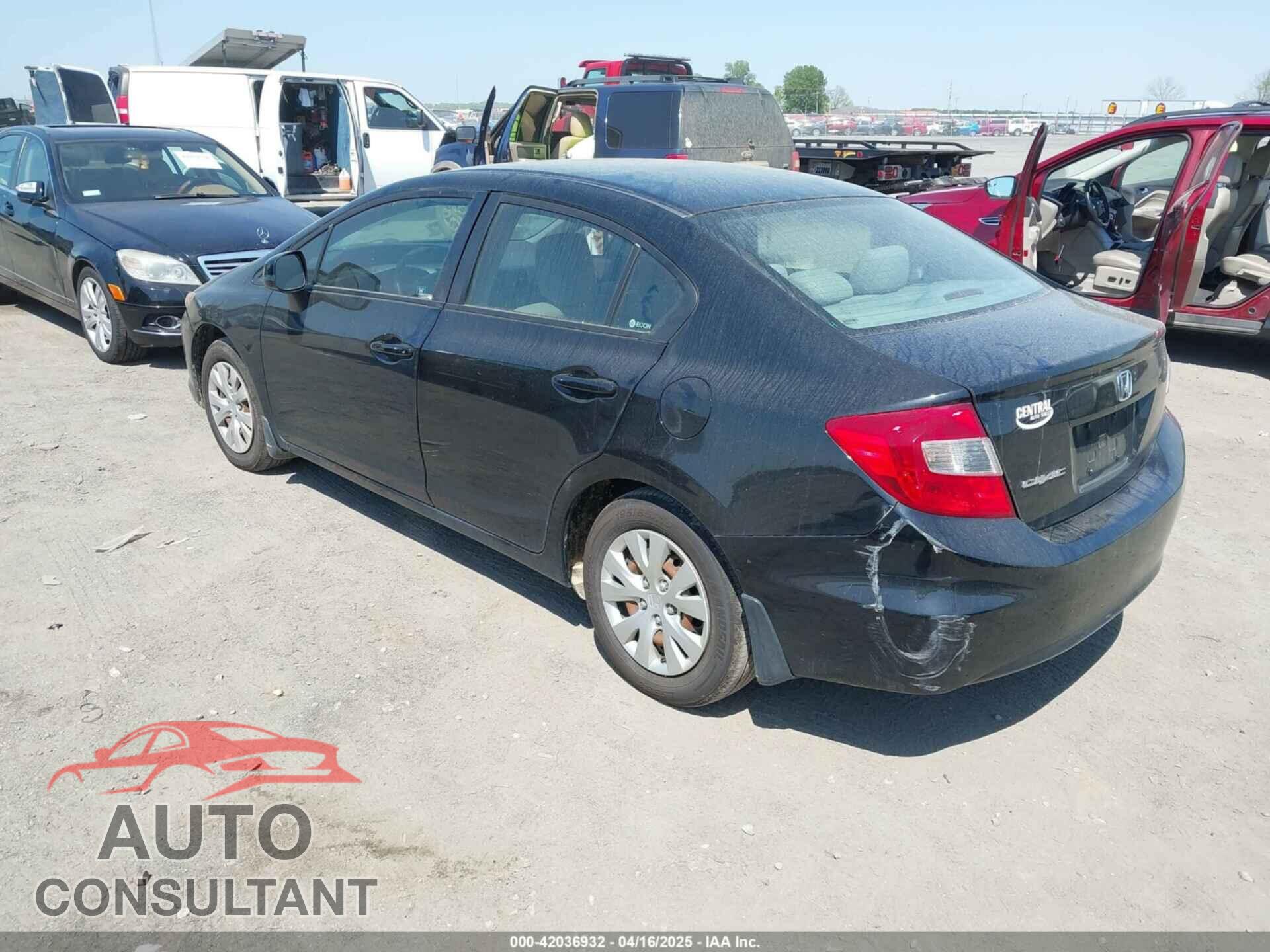 HONDA CIVIC 2012 - 2HGFB2F57CH569237