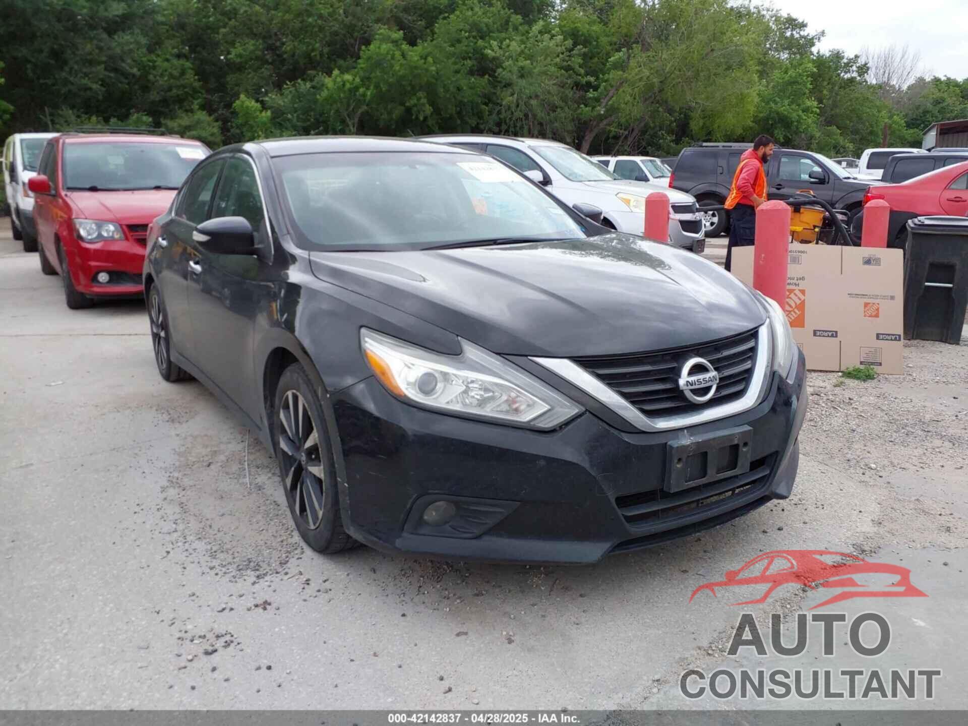 NISSAN ALTIMA 2018 - 1N4AL3AP6JC158258