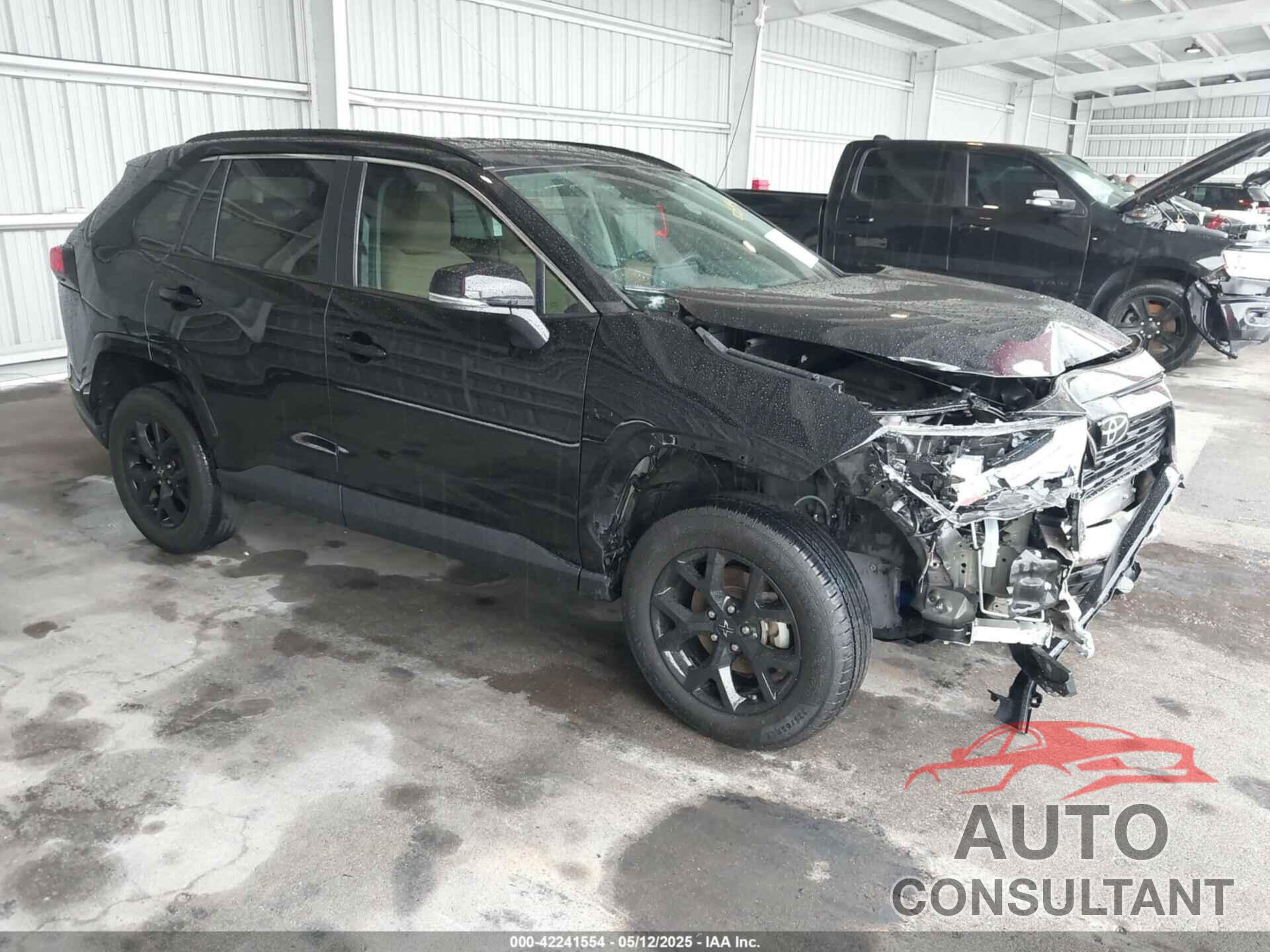 TOYOTA RAV4 2022 - 2T3W1RFV7NC183125