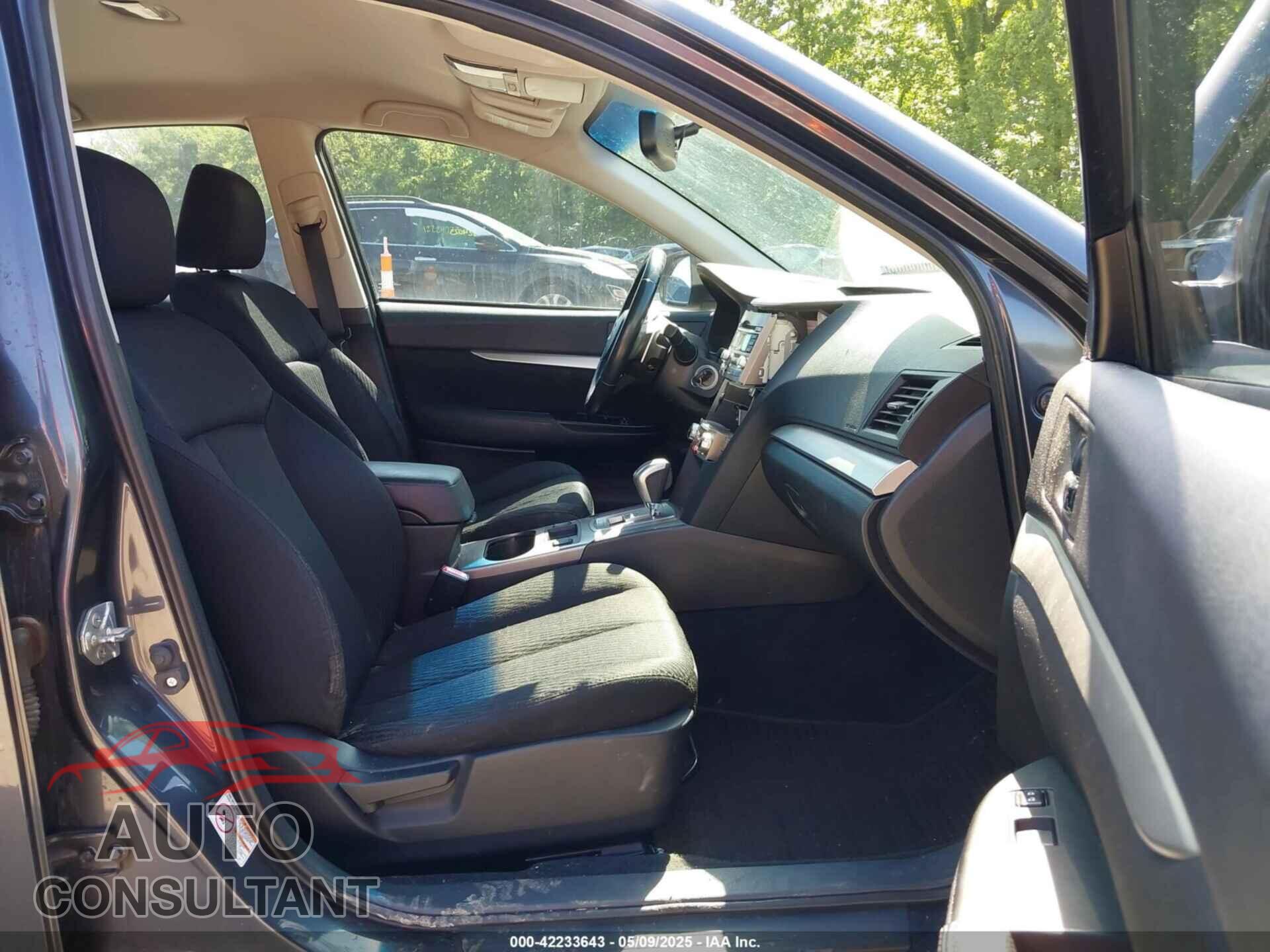 SUBARU LEGACY 2011 - 4S3BMBC65B3233883