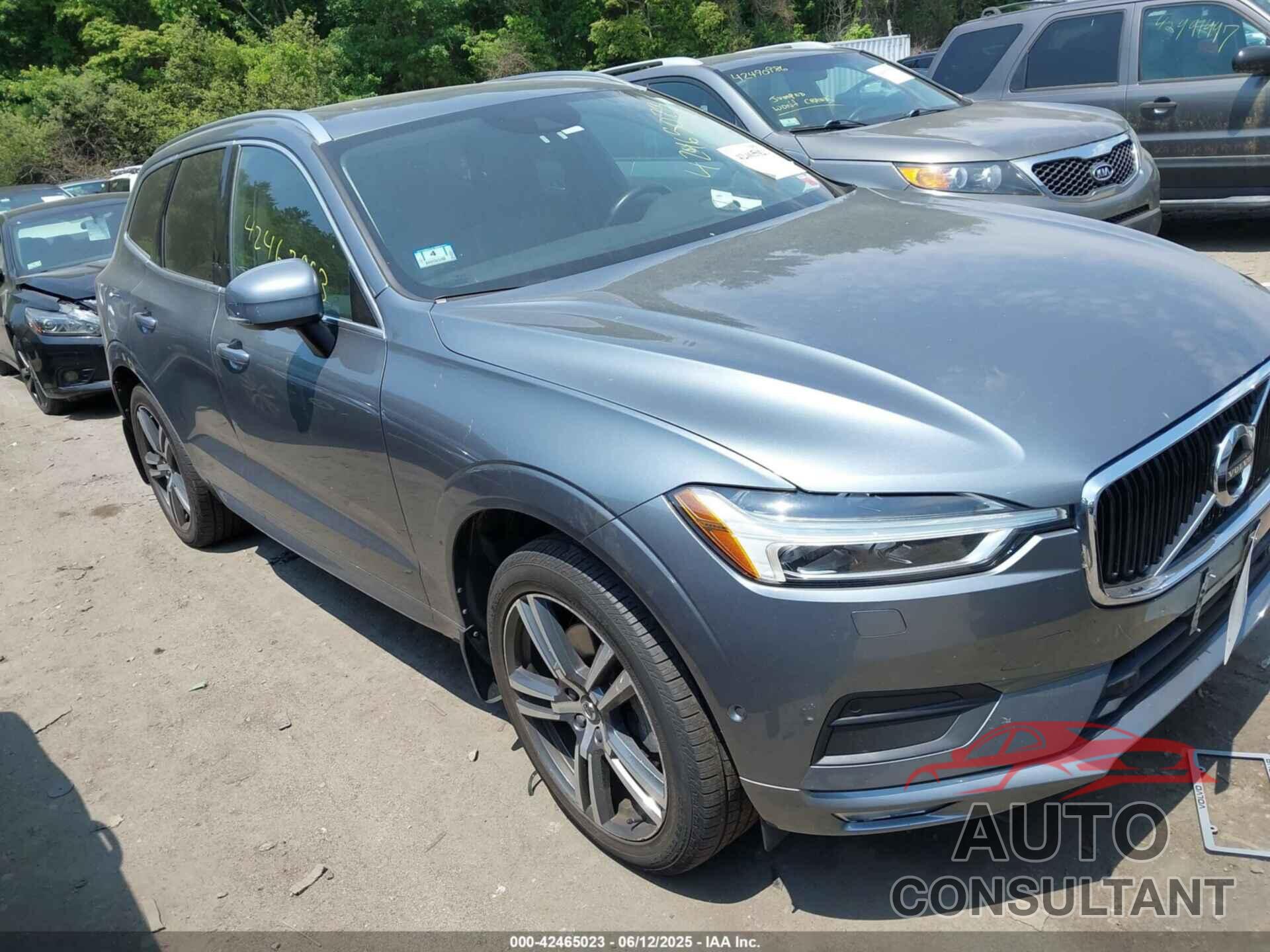 VOLVO XC60 2018 - YV4A22RK7J1010239