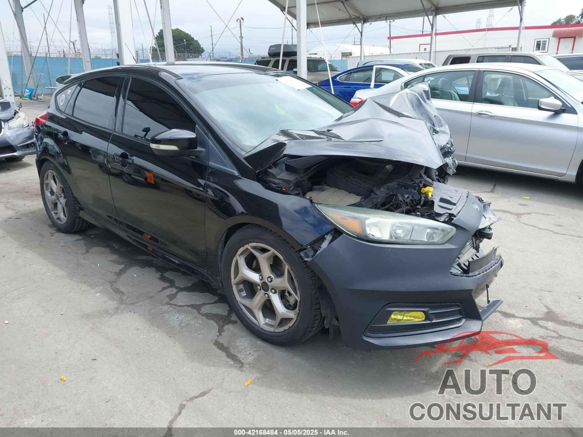 FORD FOCUS ST 2016 - 1FADP3L92GL268071