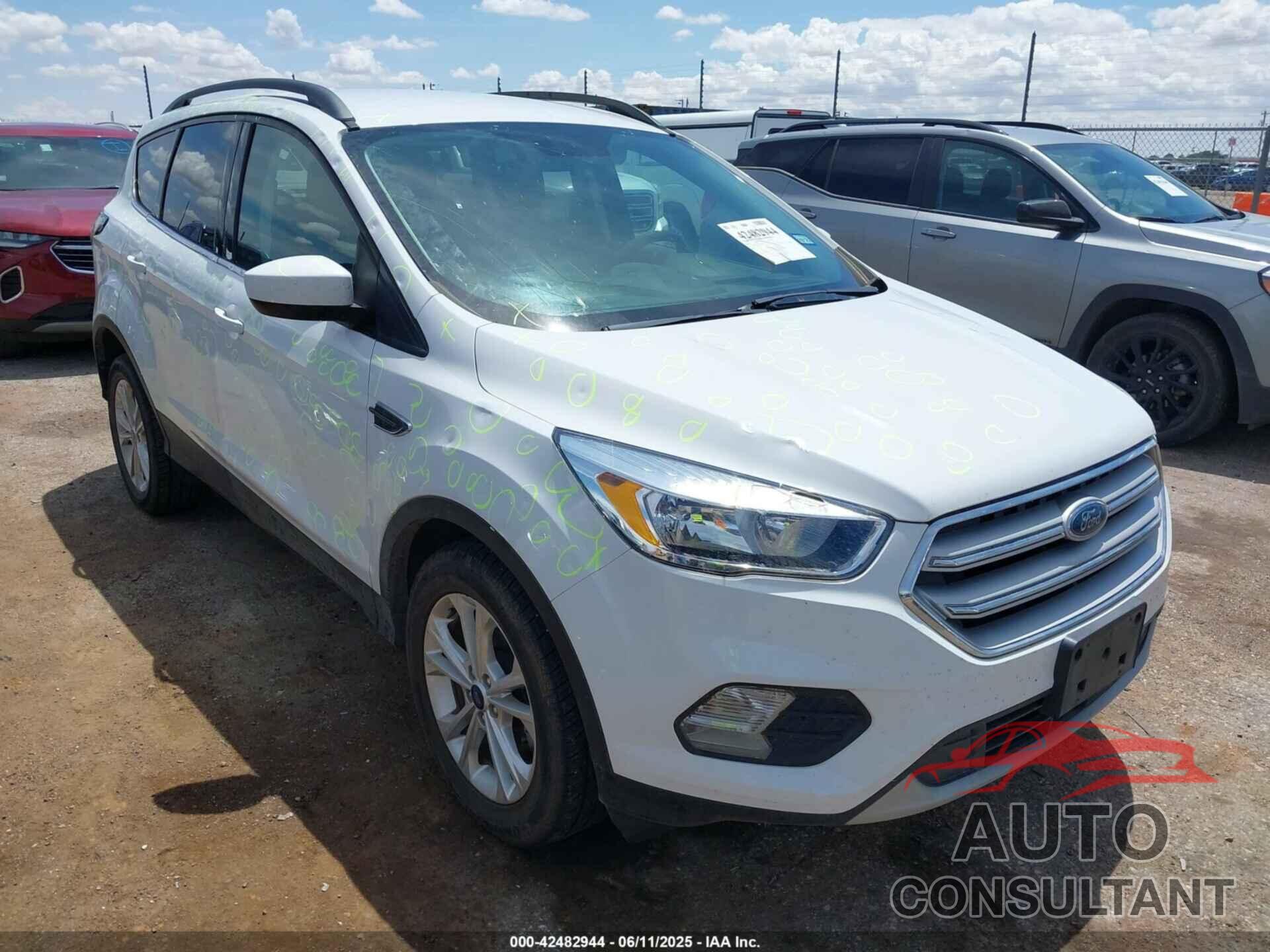 FORD ESCAPE 2018 - 1FMCU0GDXJUD31006