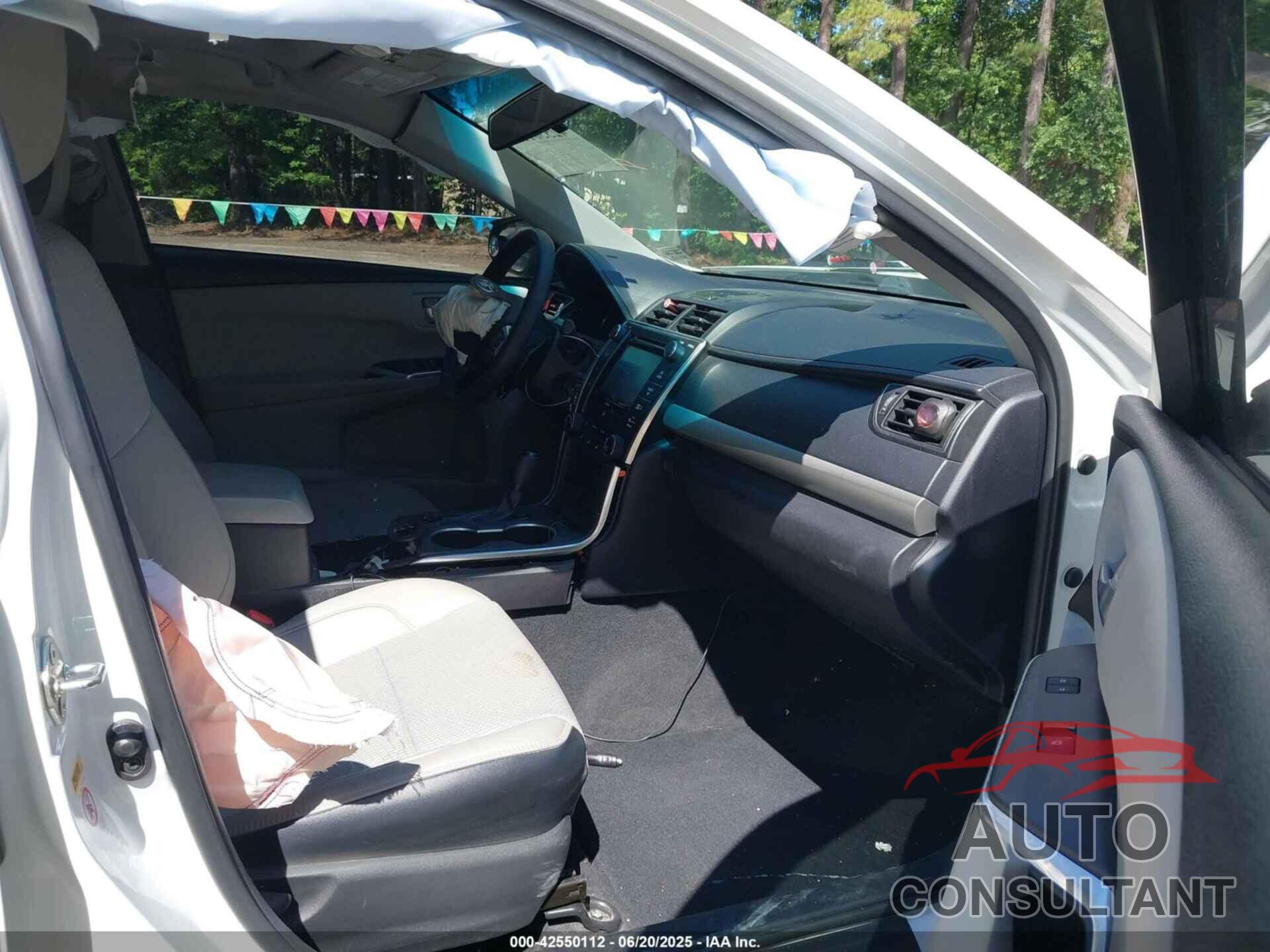 TOYOTA CAMRY 2016 - 4T1BF1FK5GU521364